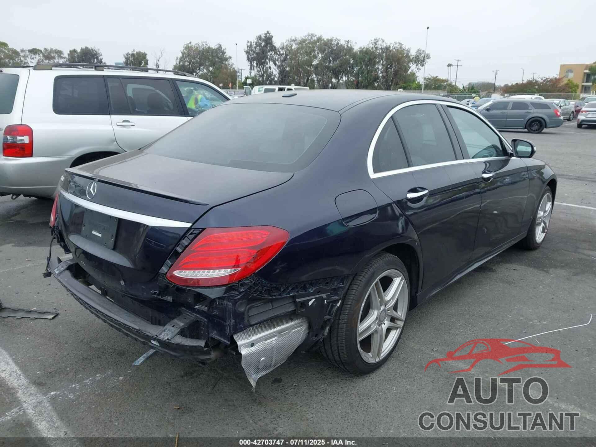 MERCEDES-BENZ E 300 2017 - WDDZF4JB2HA034692