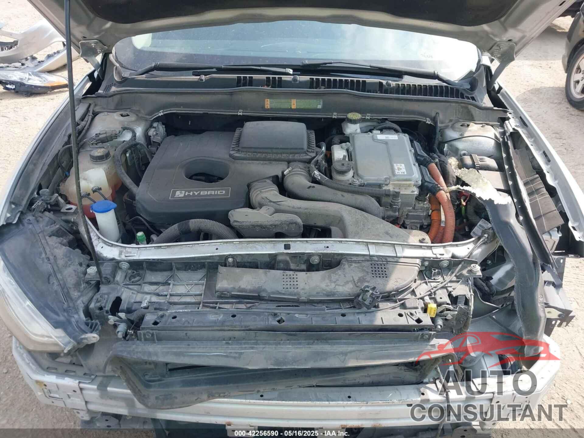 FORD FUSION HYBRID 2018 - 3FA6P0LU1JR157595
