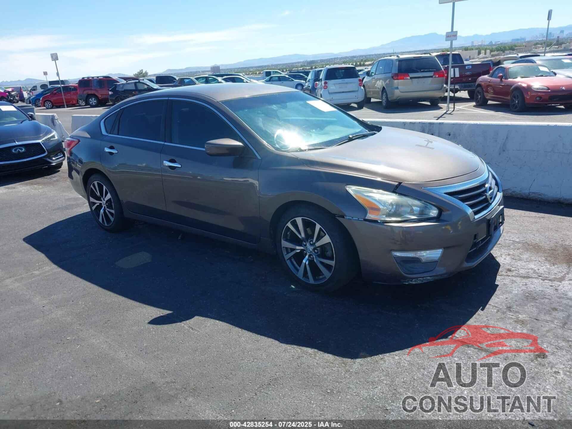 NISSAN ALTIMA 2013 - 1N4AL3AP8DN495572
