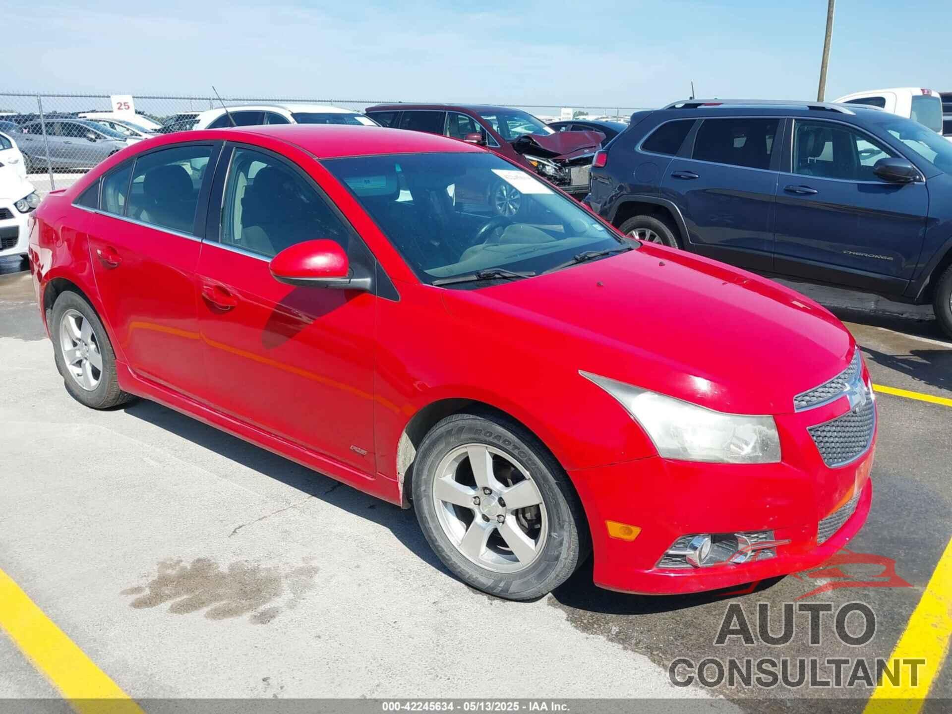 CHEVROLET CRUZE 2013 - 1G1PC5SB3D7212849
