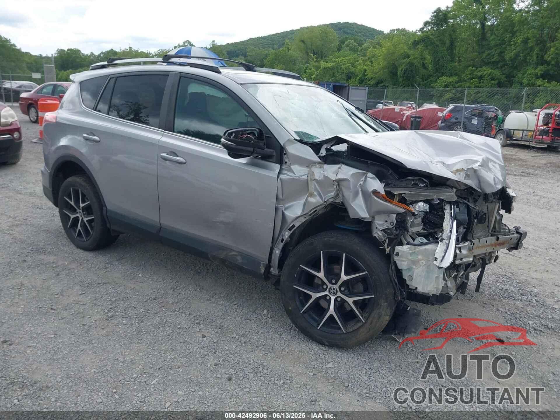 TOYOTA RAV4 2017 - 2T3JFREV7HW568488