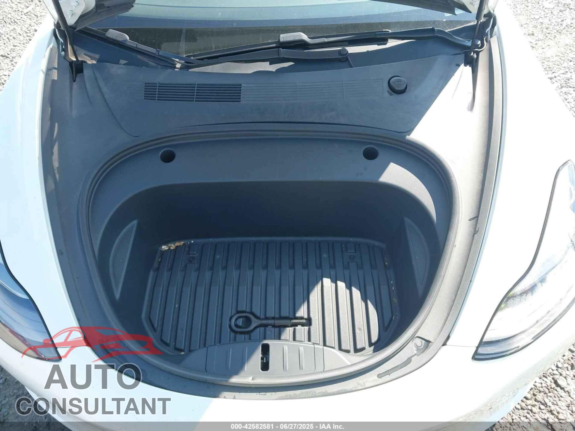 TESLA MODEL 3 2021 - 5YJ3E1EC4MF094253