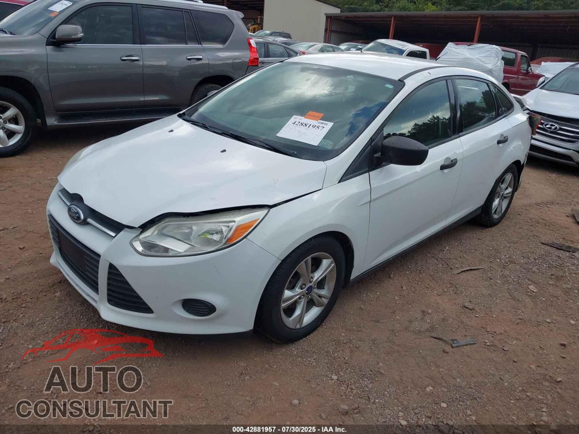 FORD FOCUS 2014 - 1FADP3E28EL302186