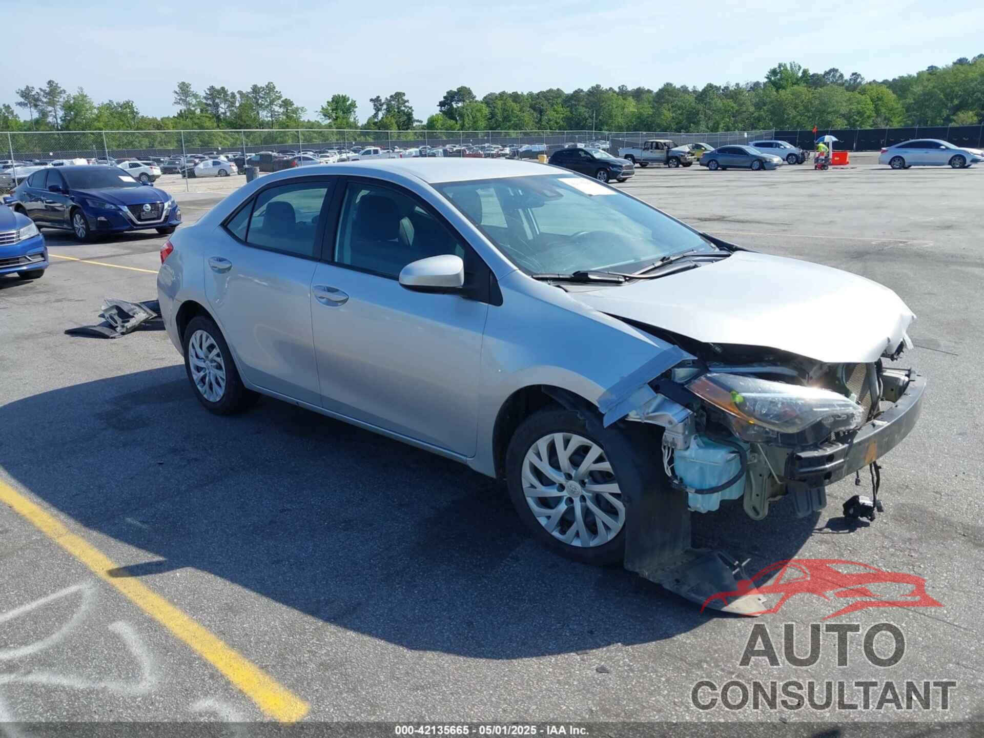 TOYOTA COROLLA 2018 - 5YFBURHE9JP845552