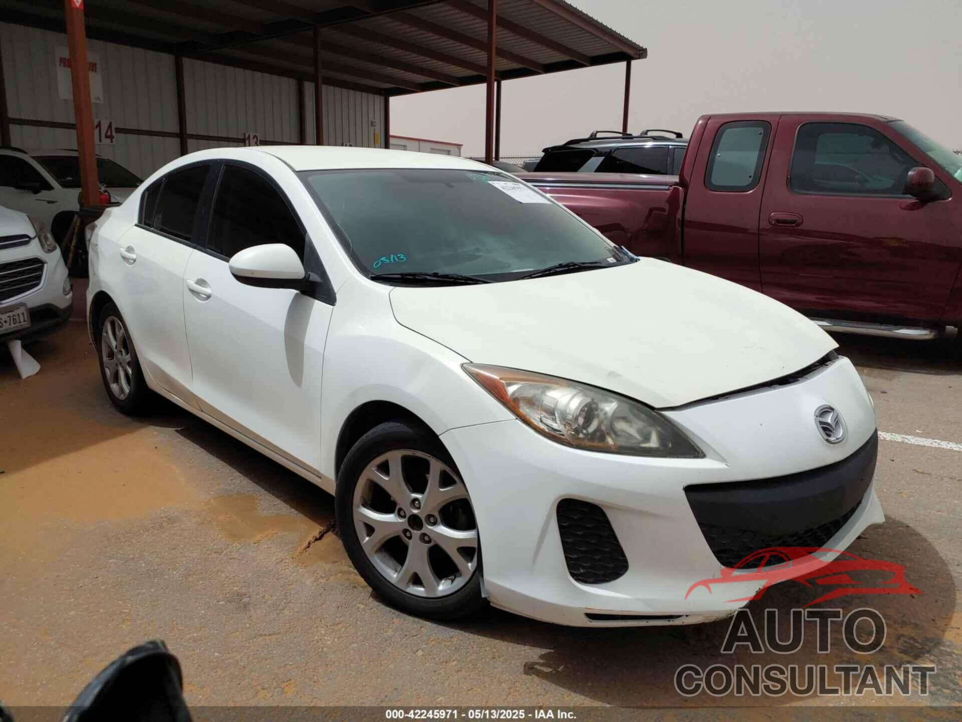 MAZDA MAZDA3 2012 - JM1BL1UF2C1642089