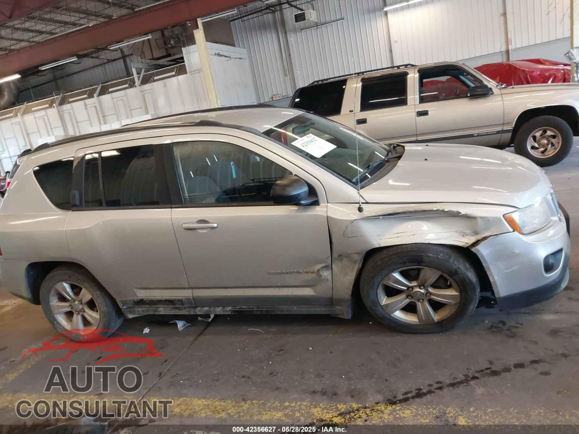 JEEP COMPASS 2011 - 1J4NF1FBXBD210713