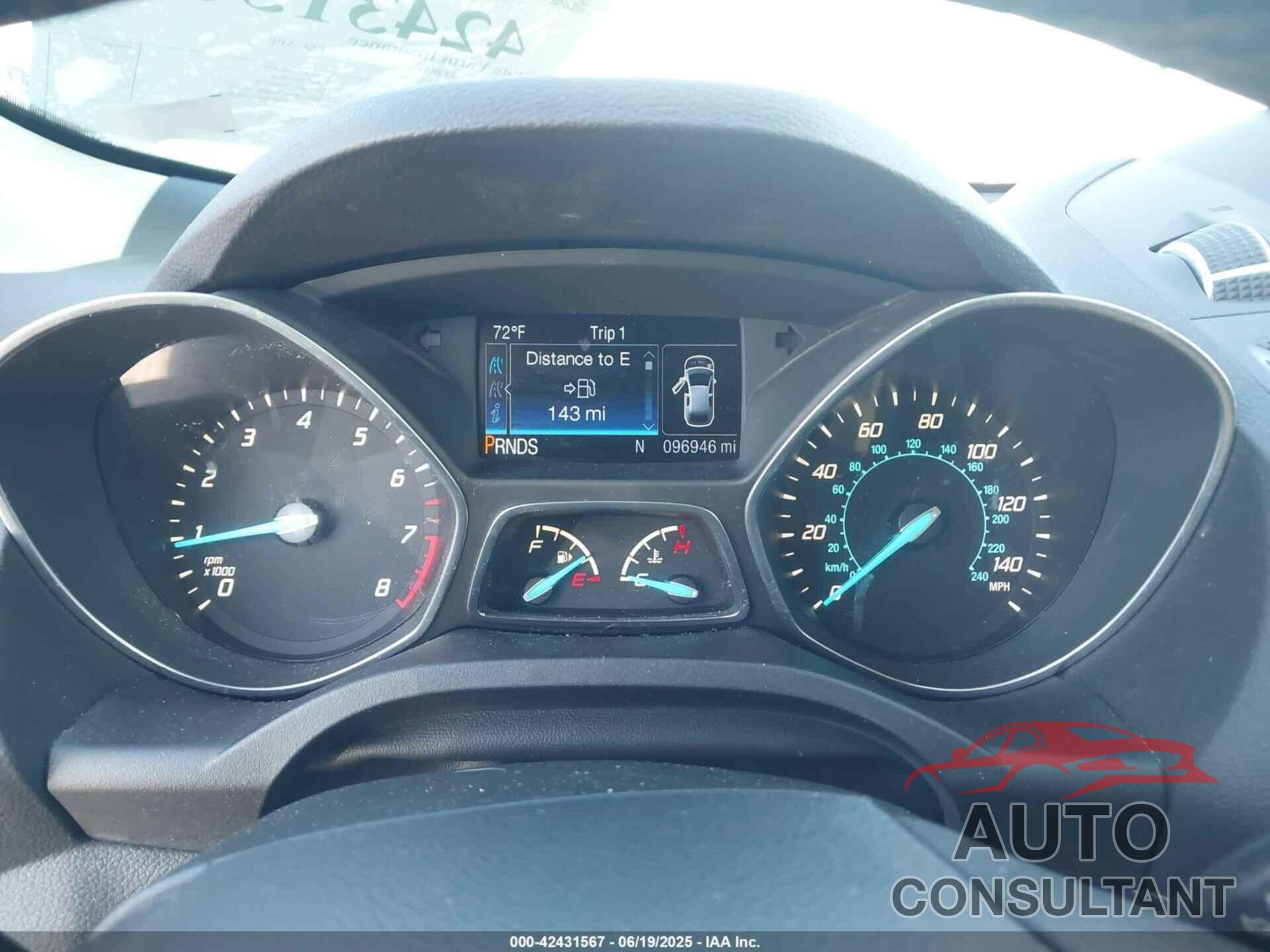 FORD ESCAPE 2016 - 1FMCU9J97GUC21242
