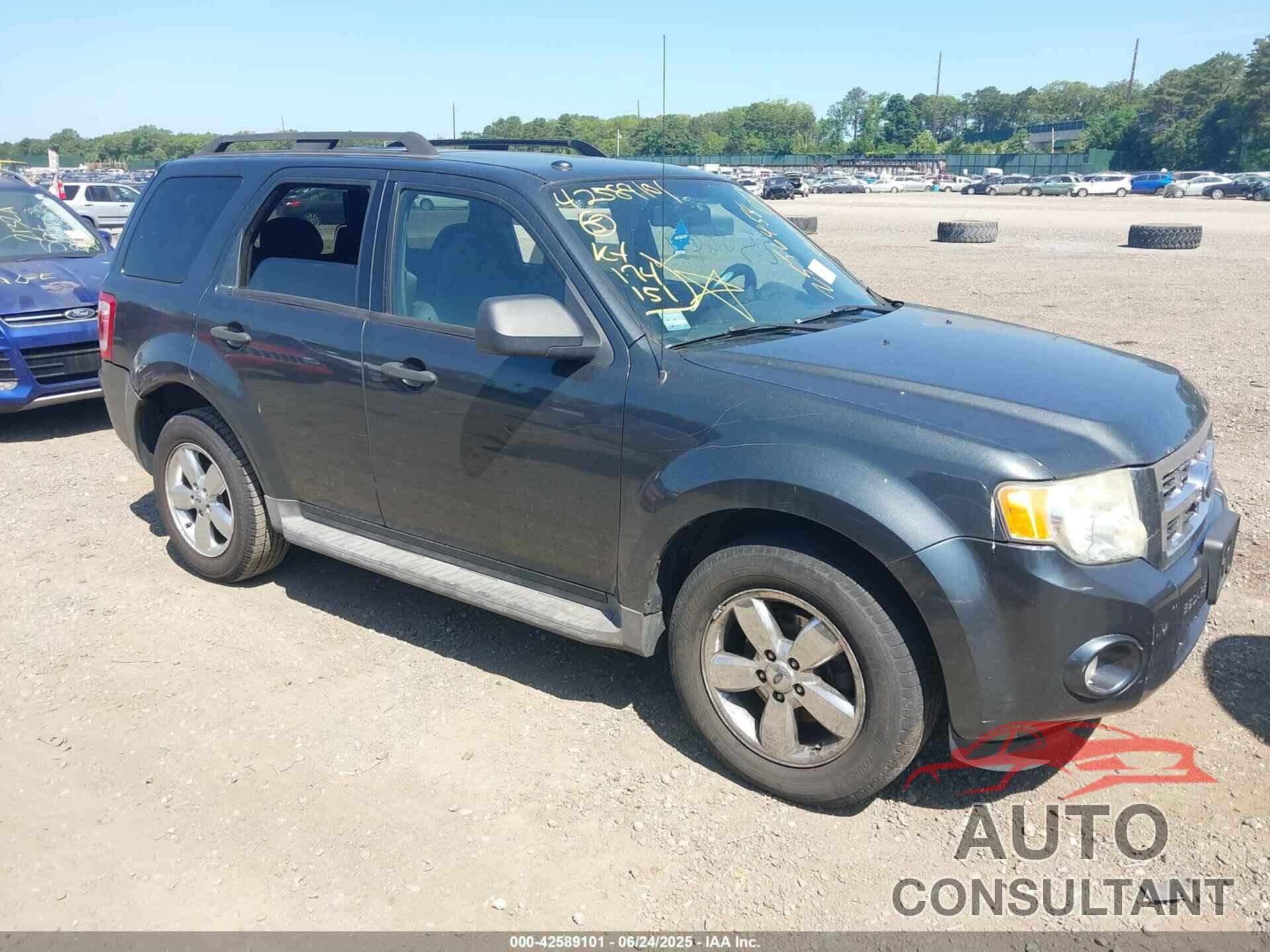 FORD ESCAPE 2009 - 1FMCU03789KC31316