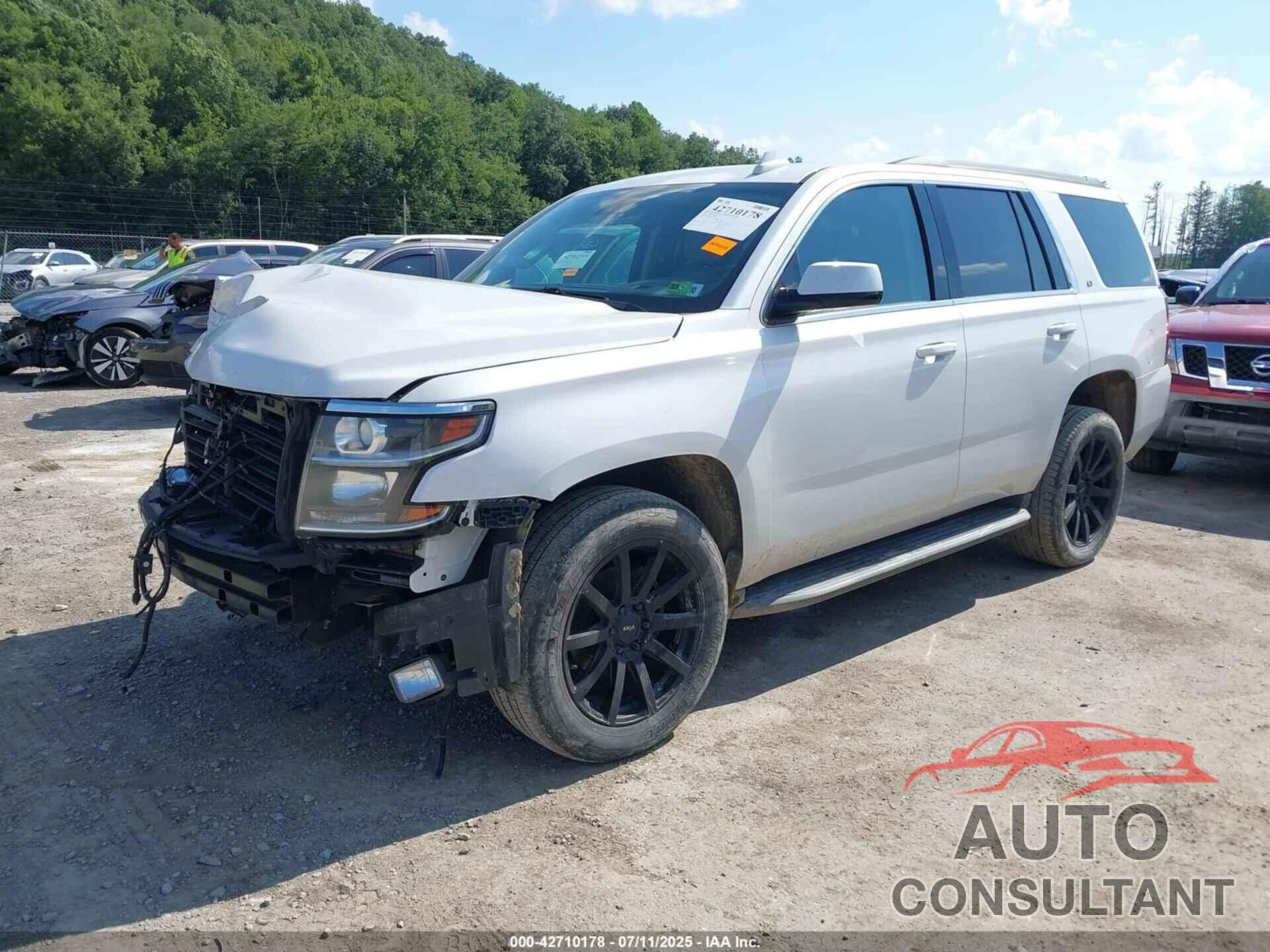 CHEVROLET TAHOE 2018 - 1GNSKBKC5JR308047