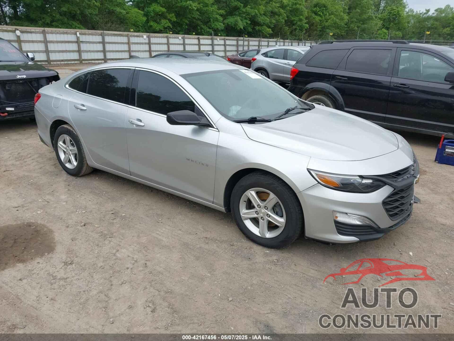 CHEVROLET MALIBU 2020 - 1G1ZB5ST0LF135348