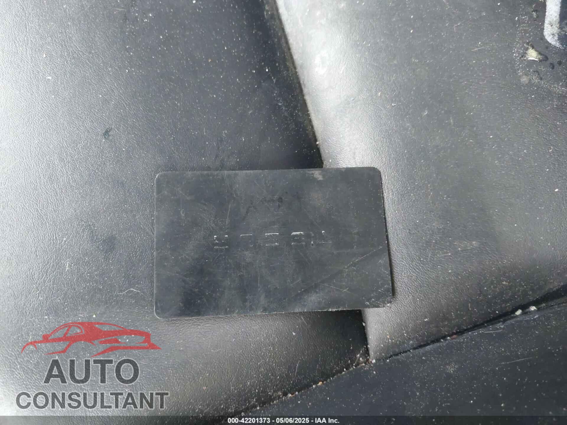TESLA MODEL 3 2020 - 5YJ3E1EB8LF667404