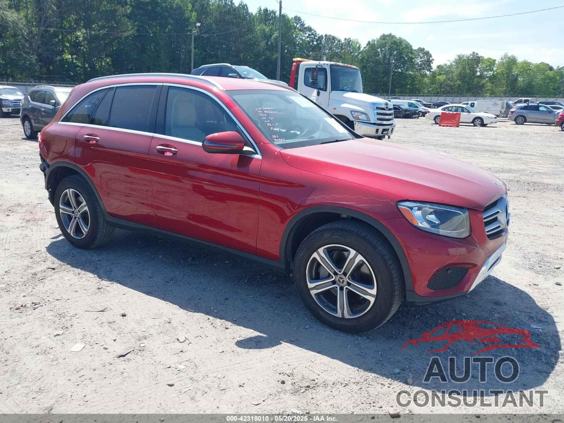 MERCEDES-BENZ GLC 300 2019 - WDC0G4JB0KF657118