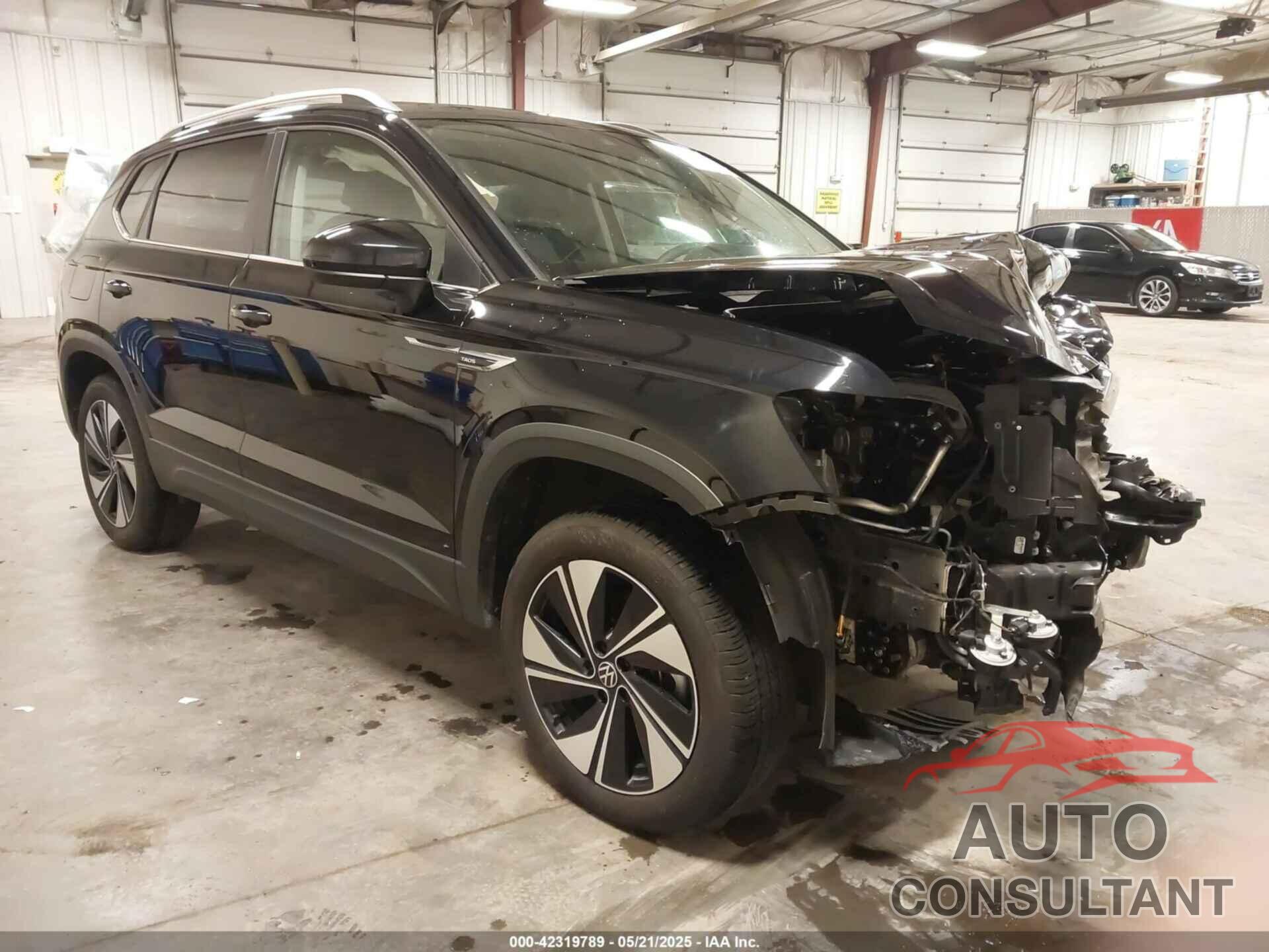 VOLKSWAGEN TAOS 2024 - 3VVVX7B20RM047534