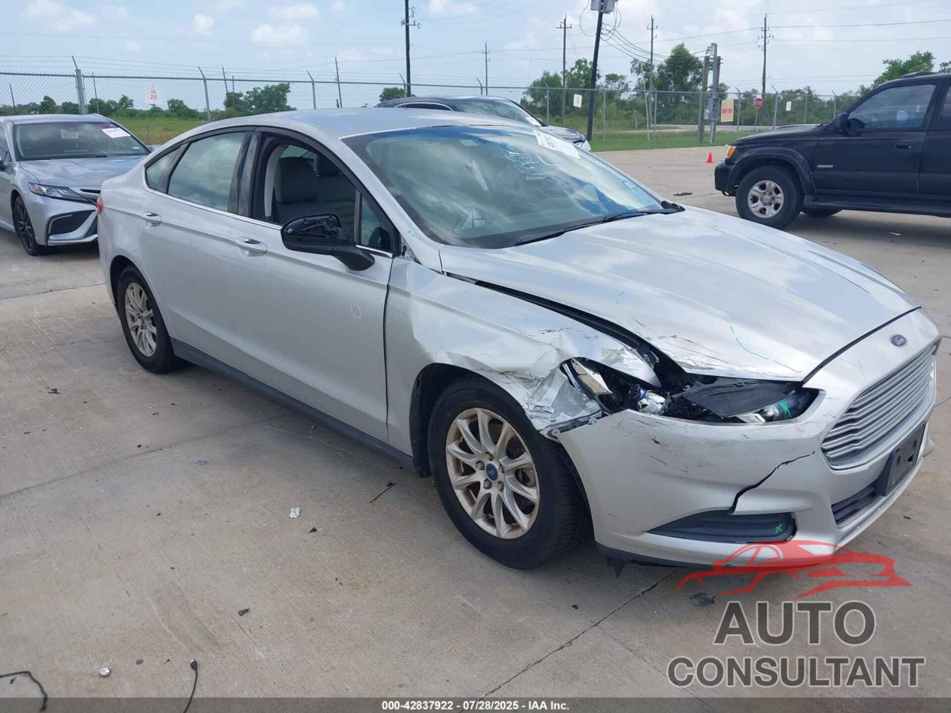 FORD FUSION 2015 - 3FA6P0G77FR213227