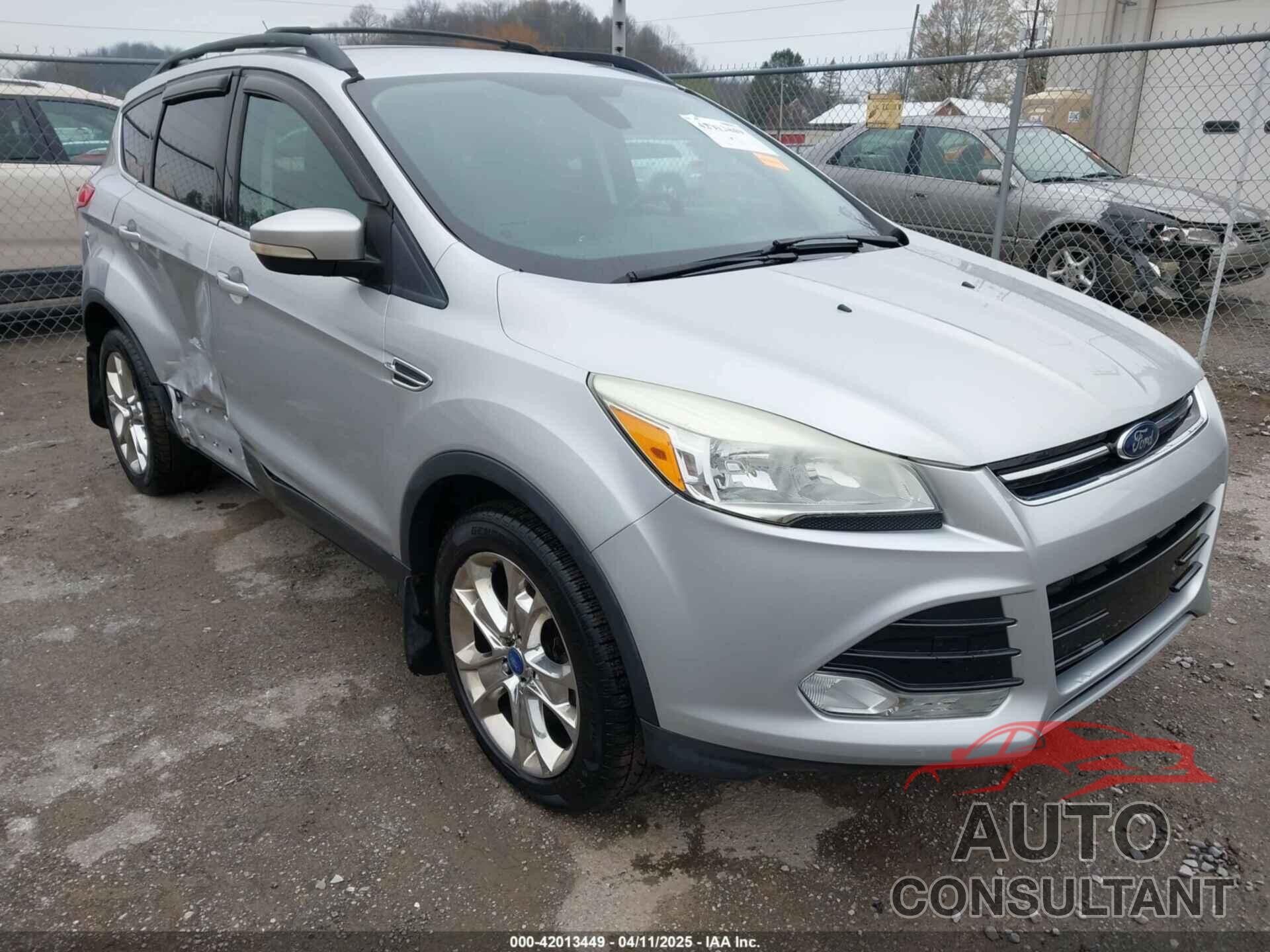 FORD ESCAPE 2013 - 1FMCU9HX3DUB05696