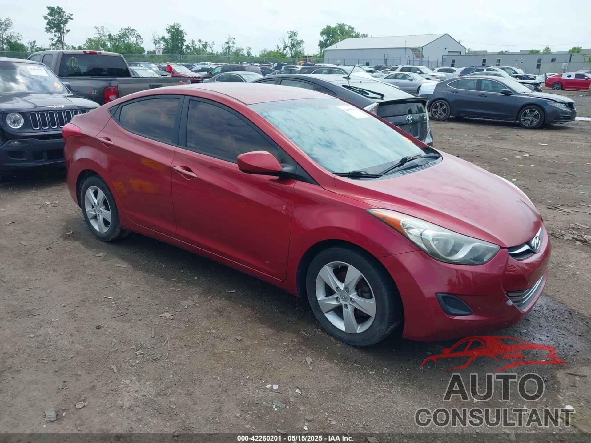 HYUNDAI ELANTRA 2013 - 5NPDH4AE5DH376035