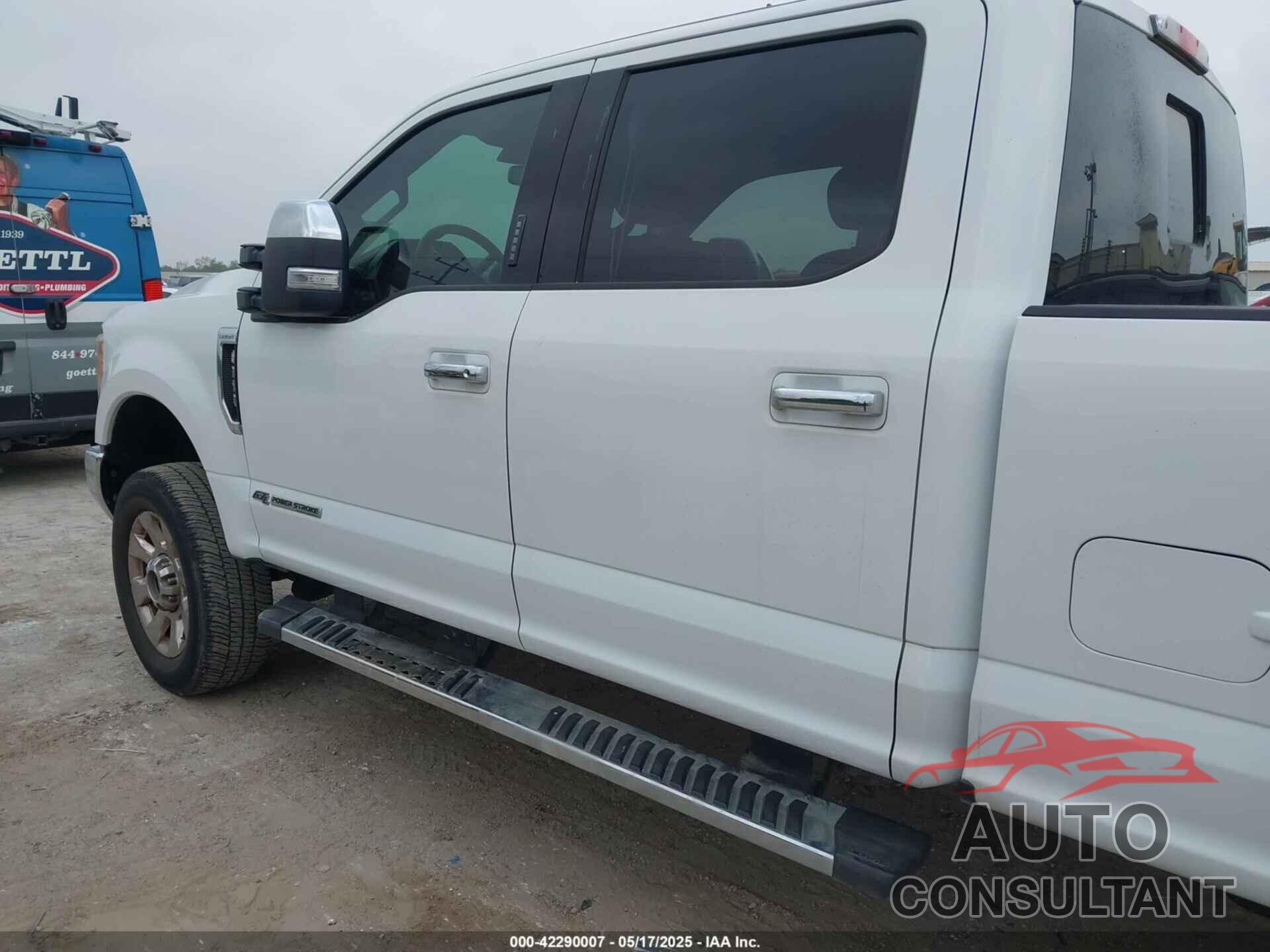 FORD F-350 2017 - 1FT8W3BT6HED07097