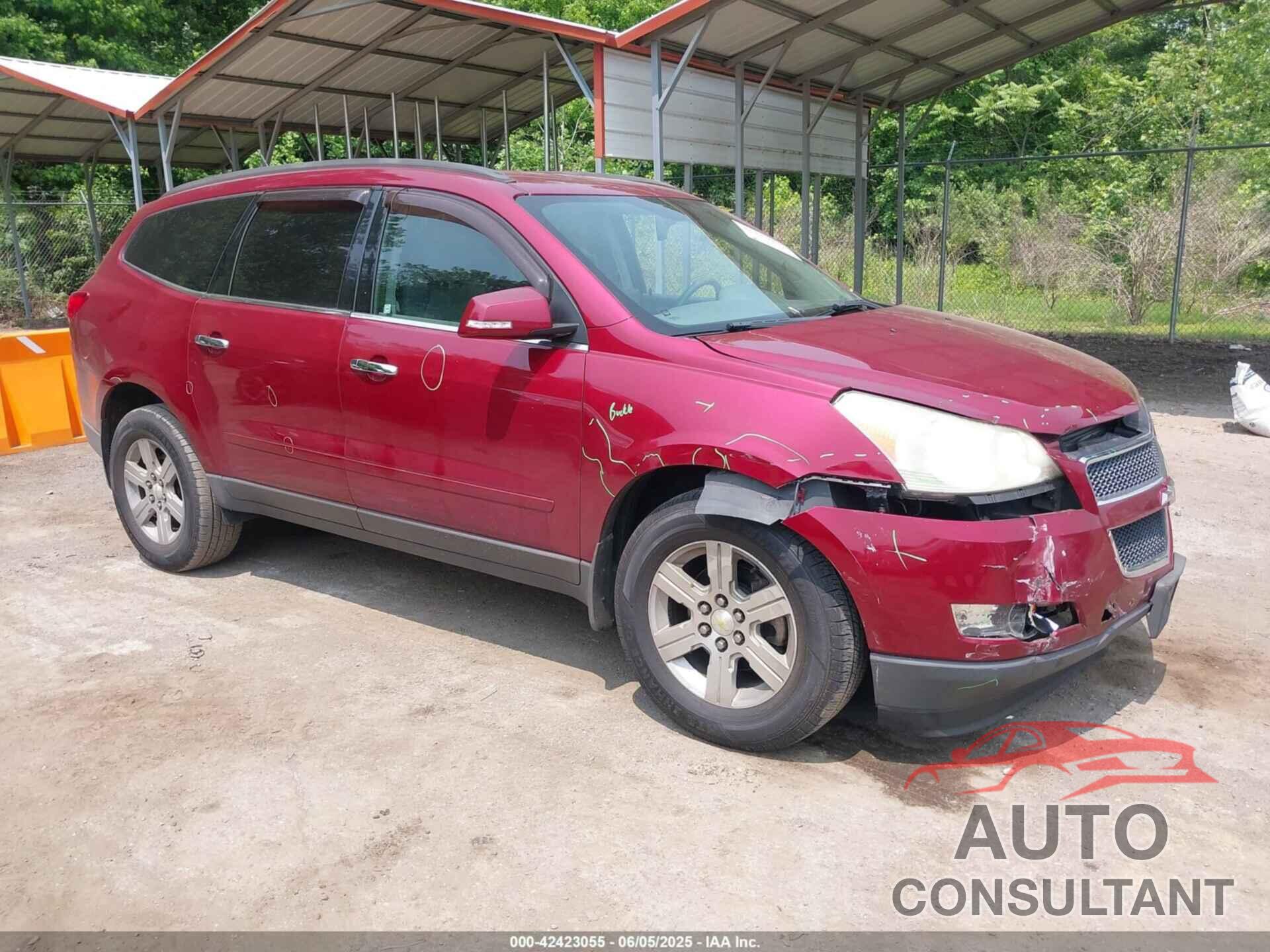 CHEVROLET TRAVERSE 2011 - 1GNKRGED4BJ191655