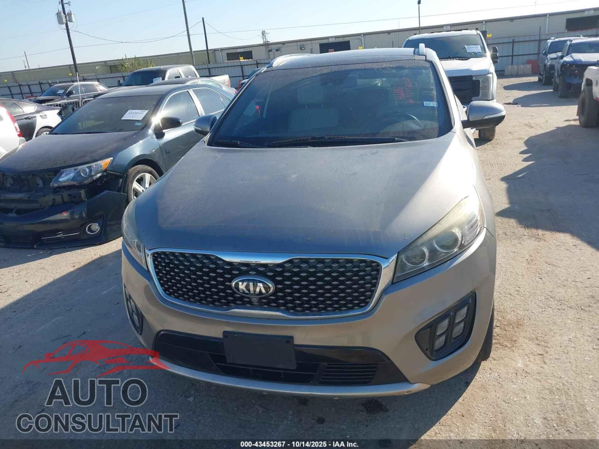 KIA SORENTO 2017 - 5XYPK4A59HG200634