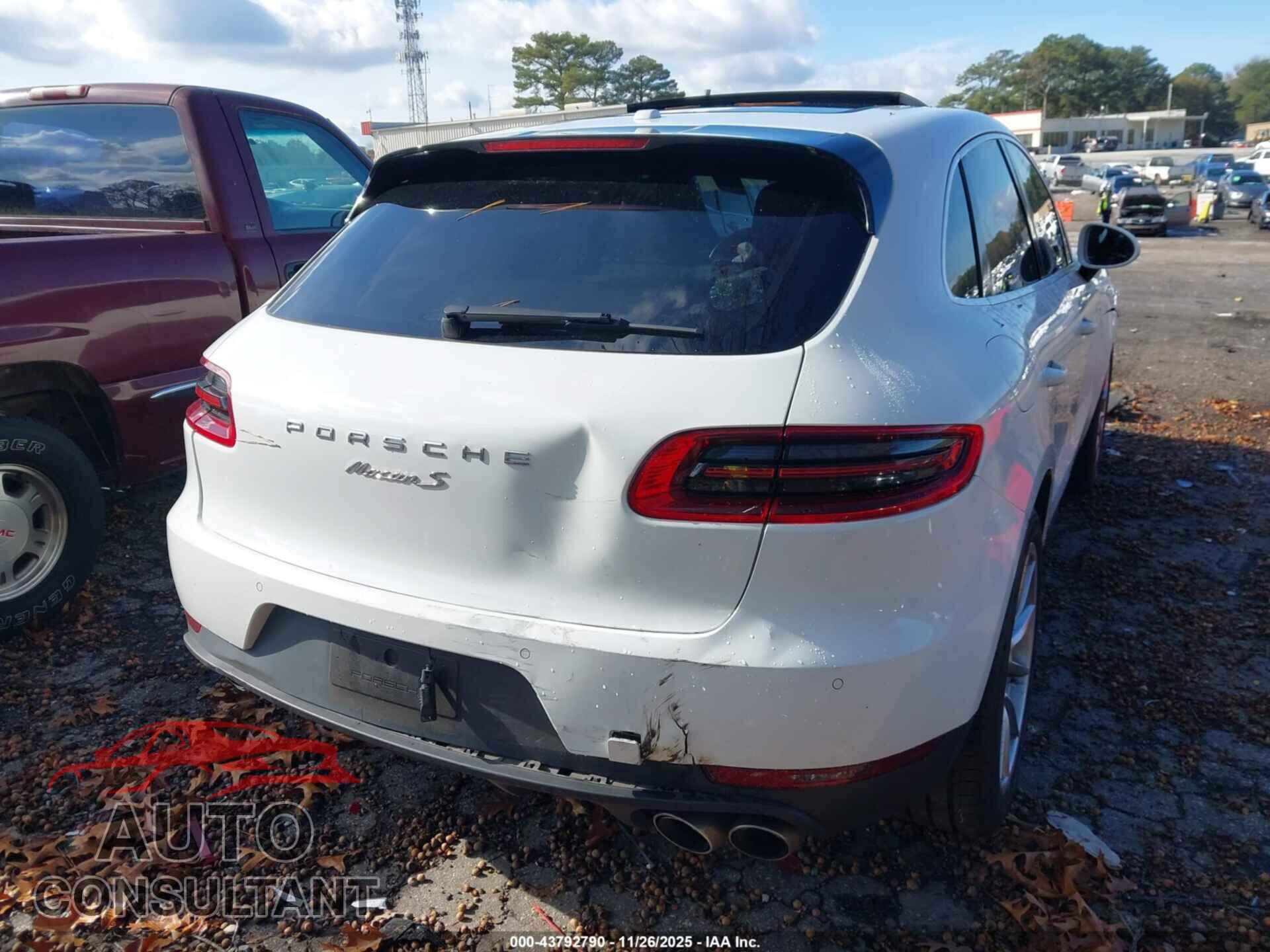 PORSCHE MACAN 2015 - WP1AB2A50FLB59269