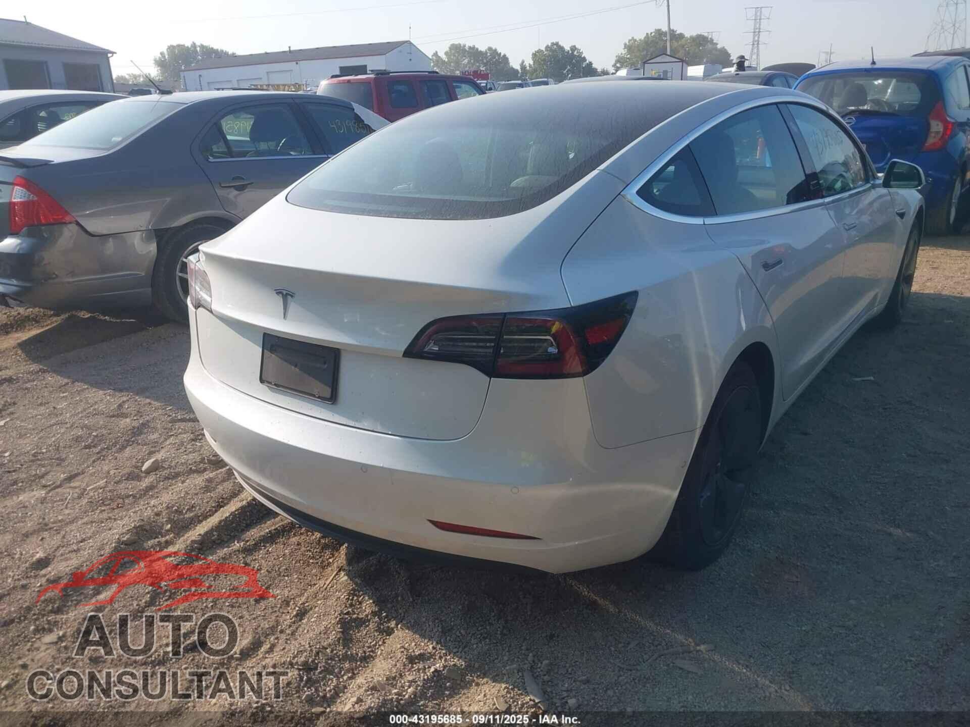 TESLA MODEL 3 2020 - 5YJ3E1EA4LF805690