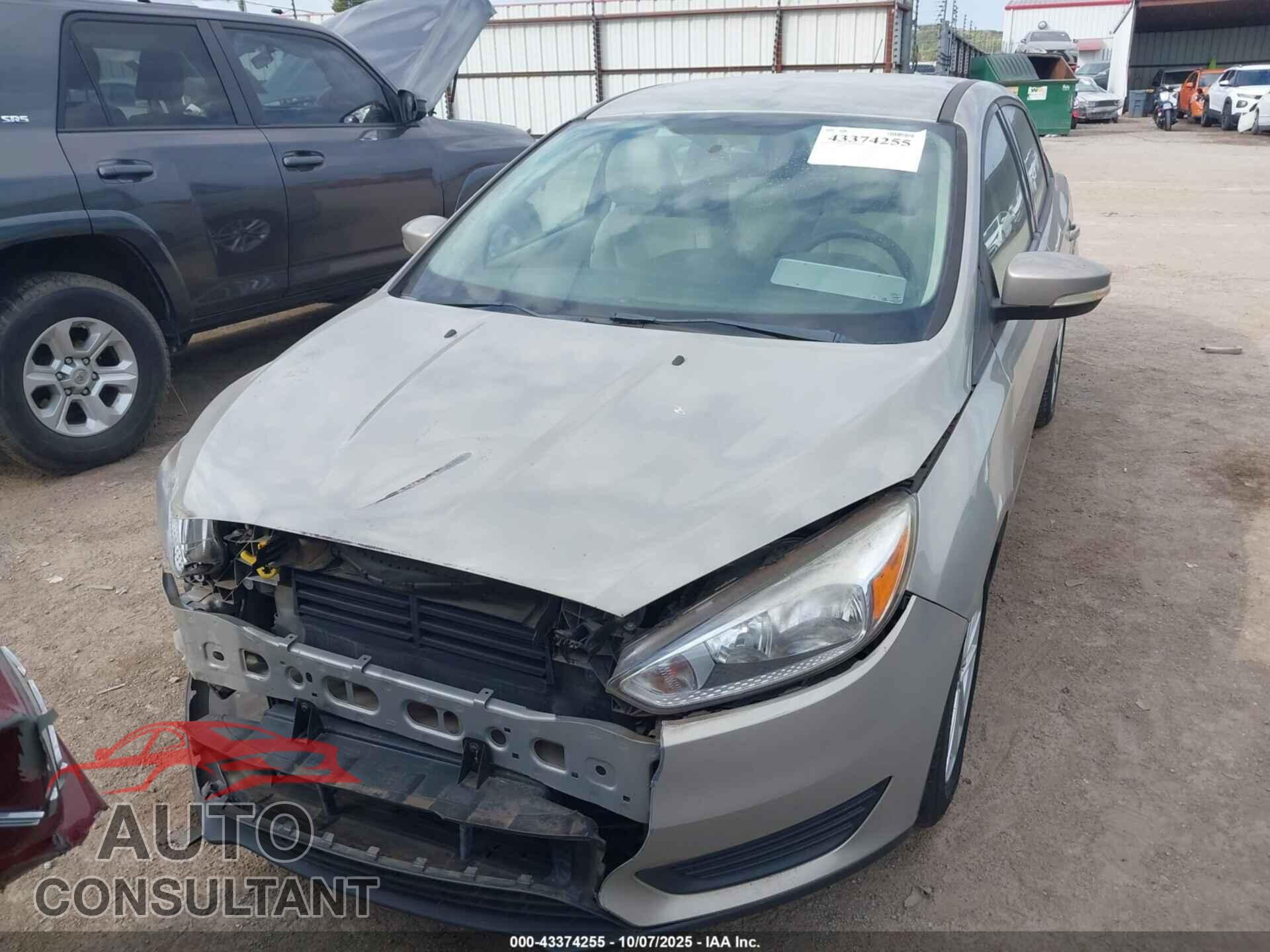 FORD FOCUS 2016 - 1FADP3F29GL212353
