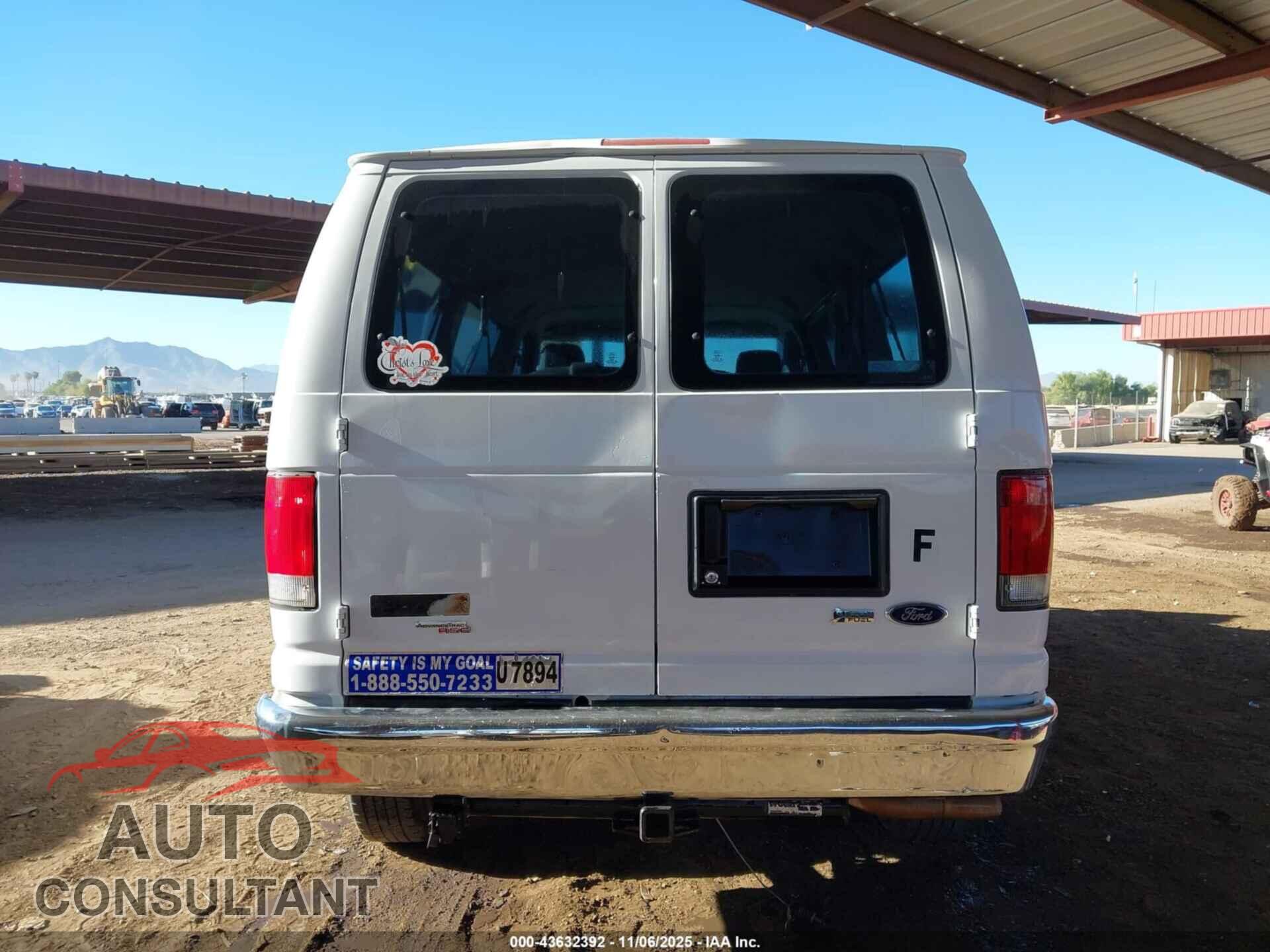 FORD E-350 SUPER DUTY 2014 - 1FBNE3BLXEDA15318