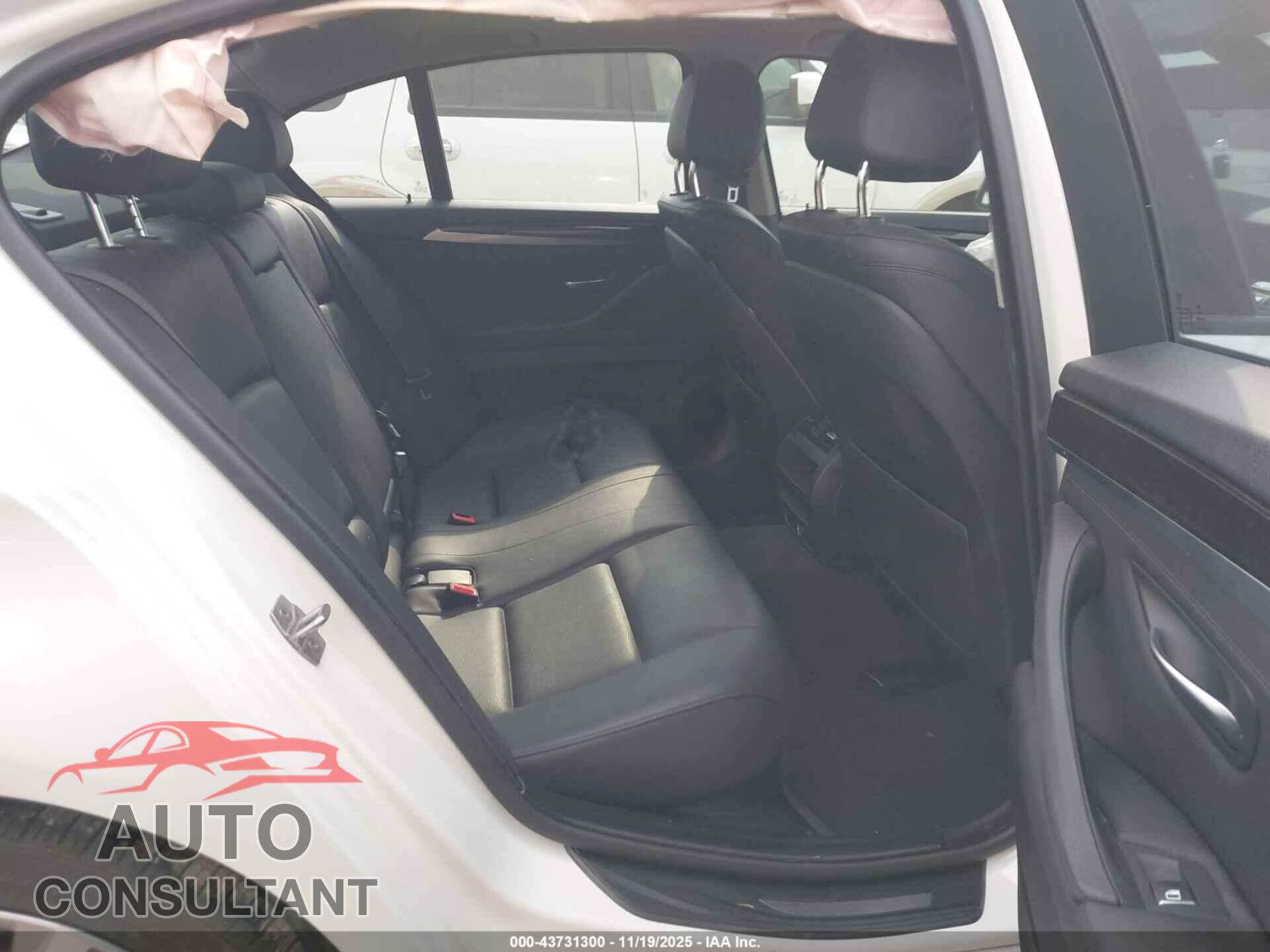 BMW 528I 2016 - WBA5A7C52GG644357