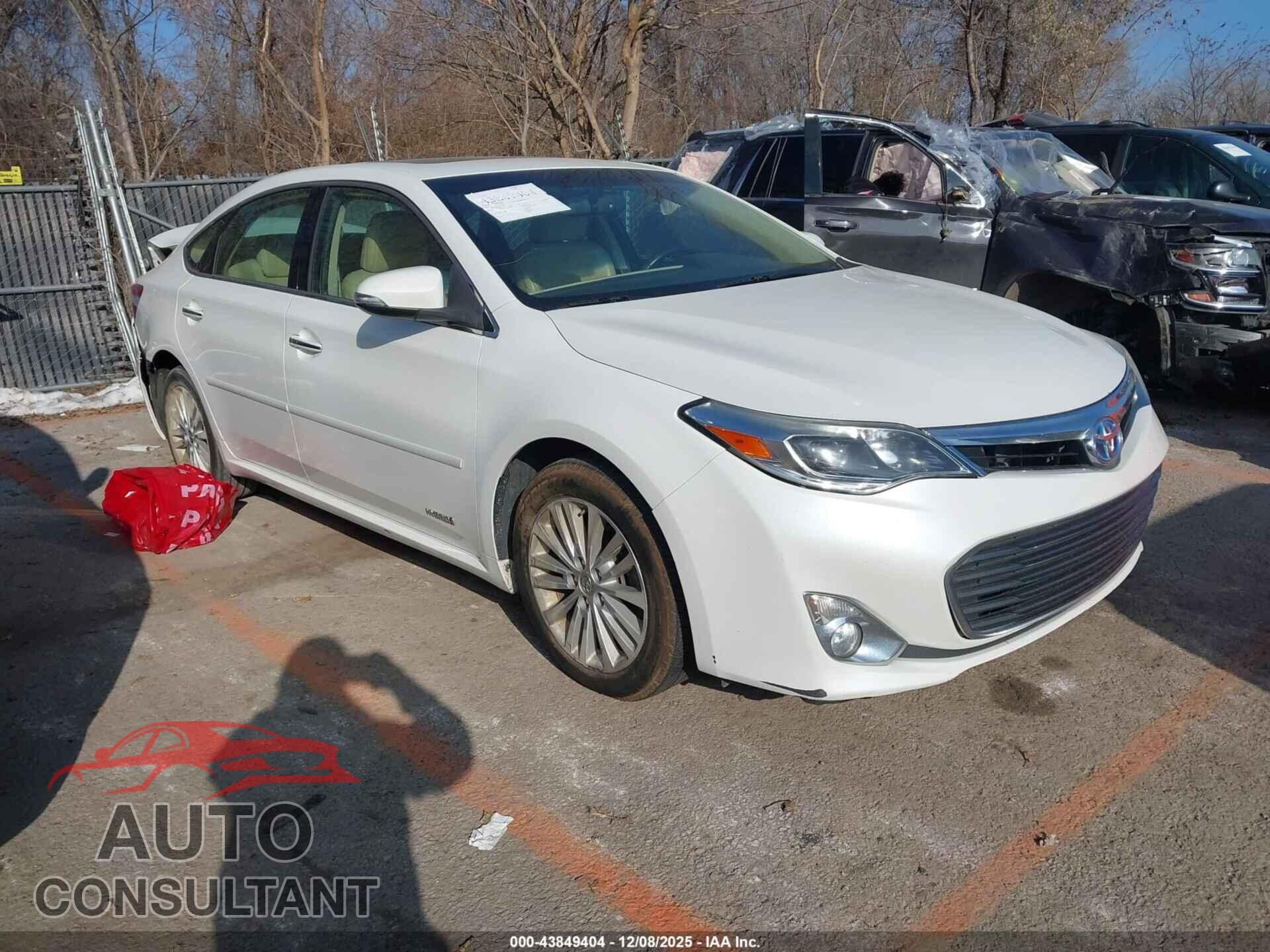 TOYOTA AVALON HYBRID 2013 - 4T1BD1EB2DU004168