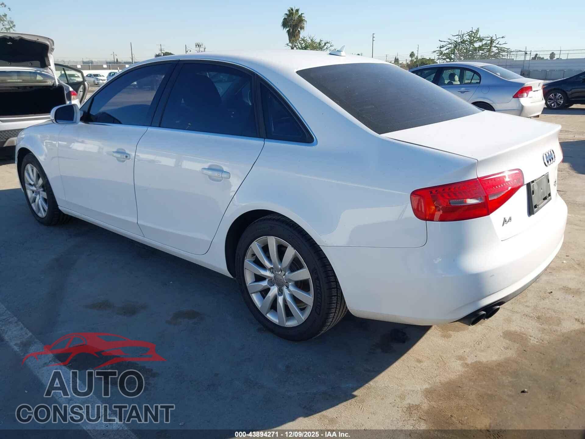 AUDI A4 2013 - WAUBFAFL3DN013135
