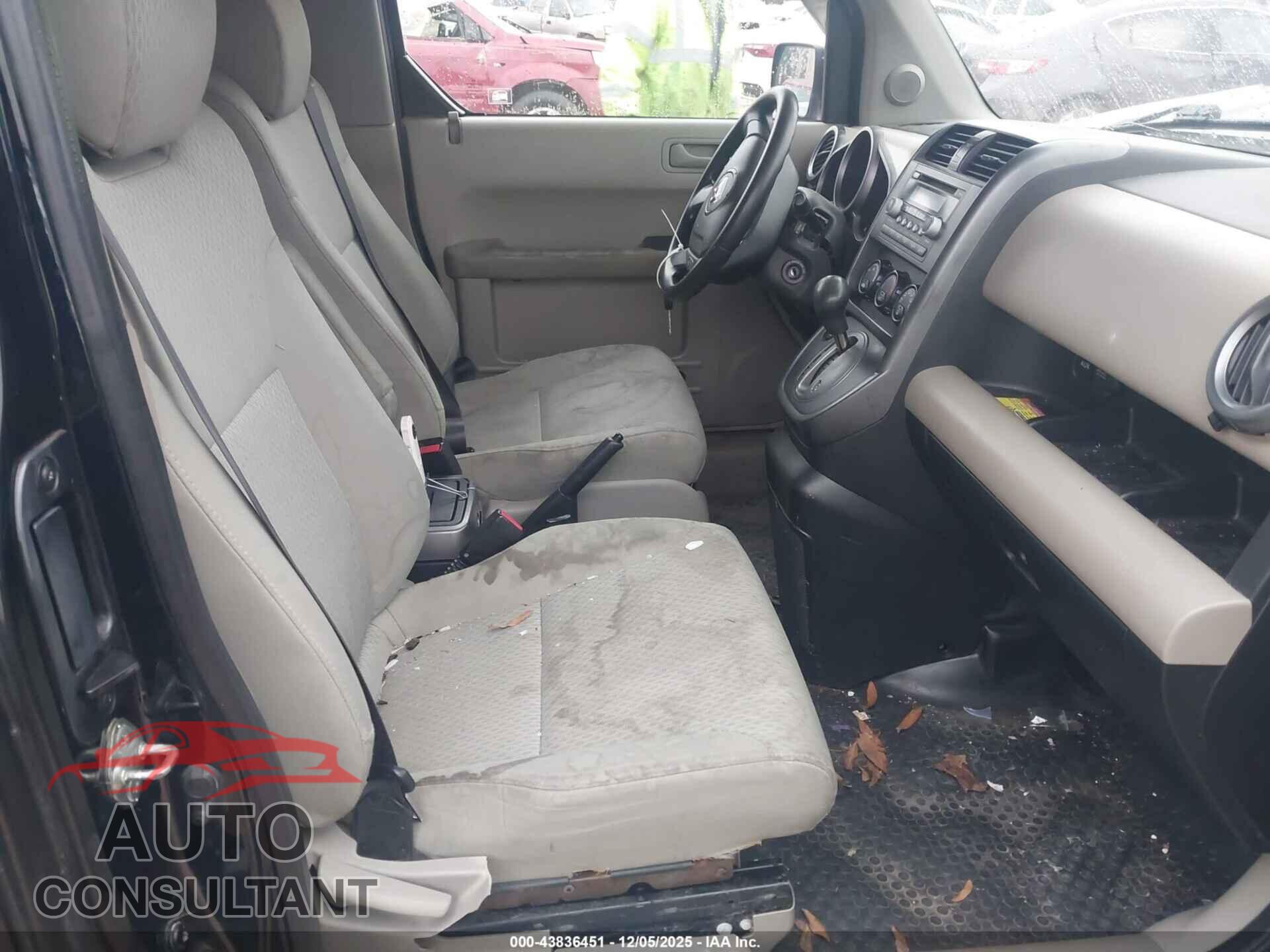 HONDA ELEMENT 2009 - 5J6YH28749L001876