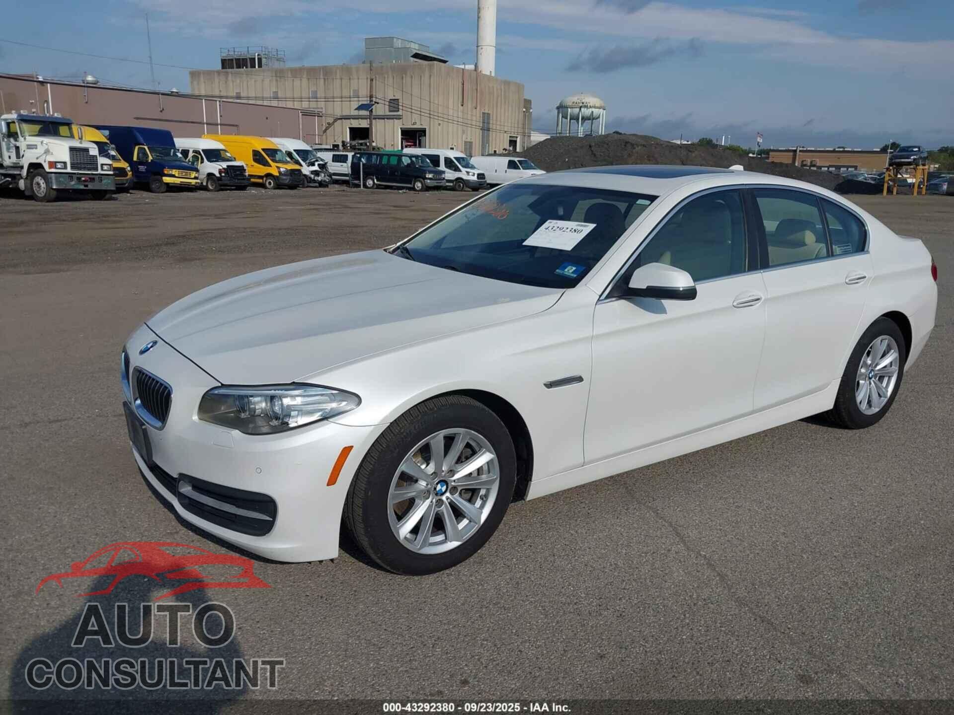 BMW 528I 2014 - WBA5A7C57ED616617