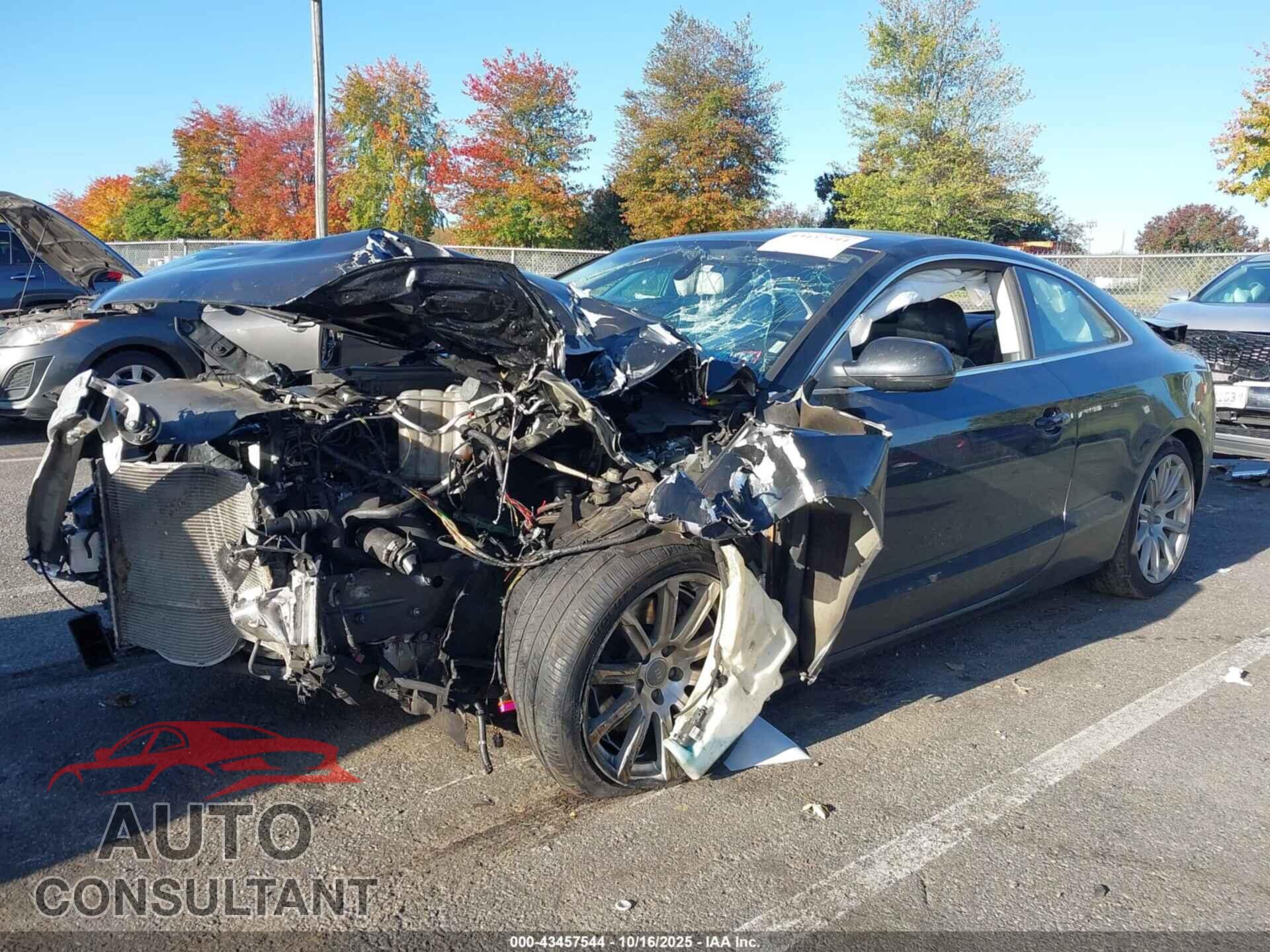 AUDI A5 2012 - WAULFAFR2CA016025