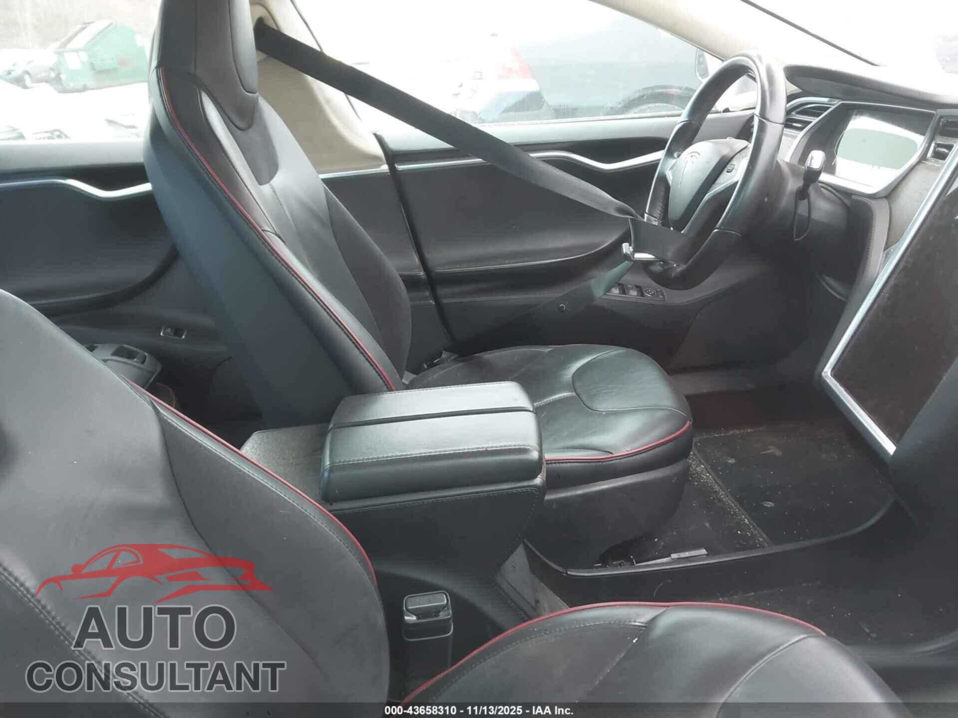 TESLA MODEL S 2012 - 5YJSA1DP0CFS01096