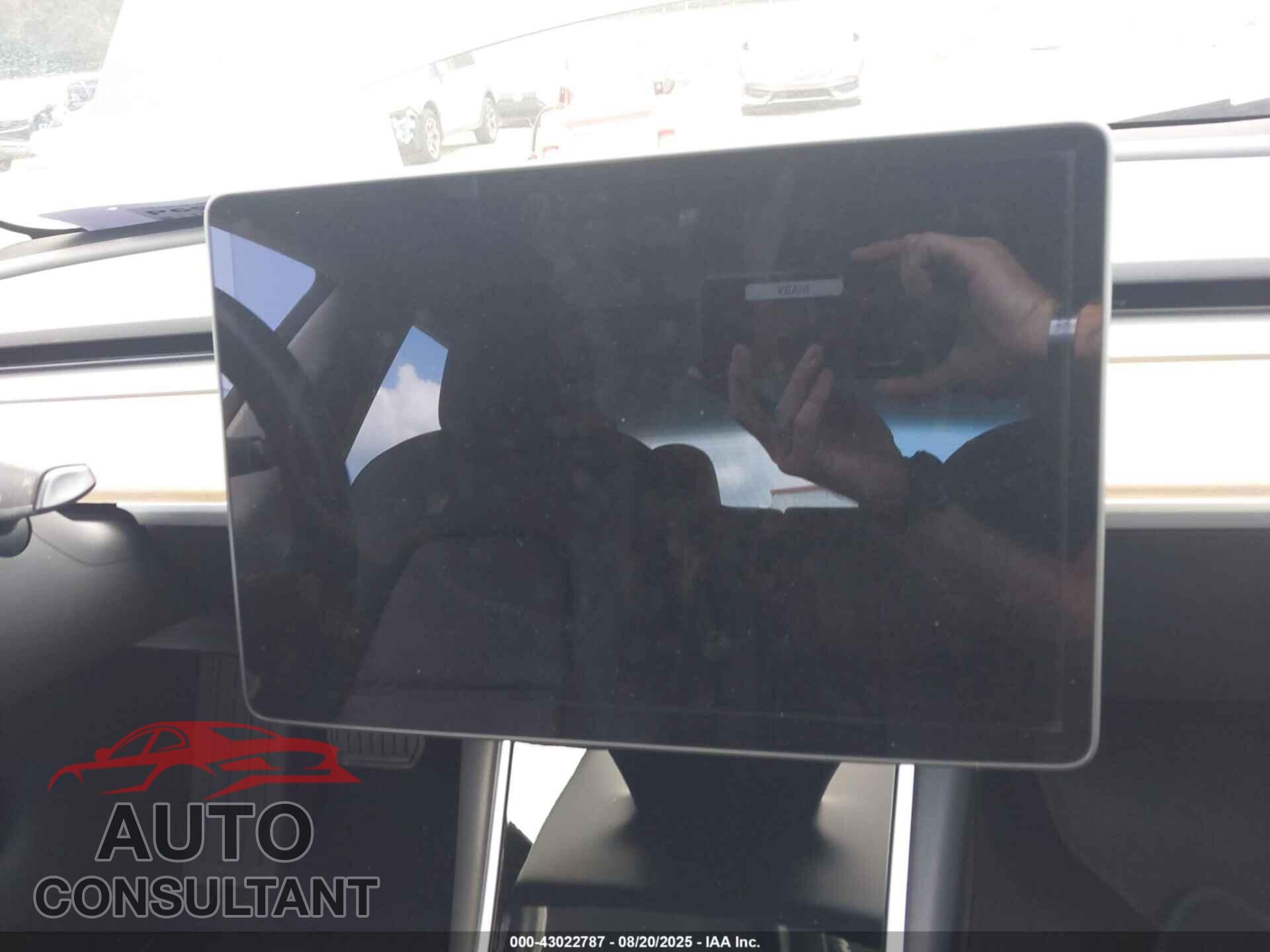 TESLA MODEL 3 2018 - 5YJ3E1EA4JF020065