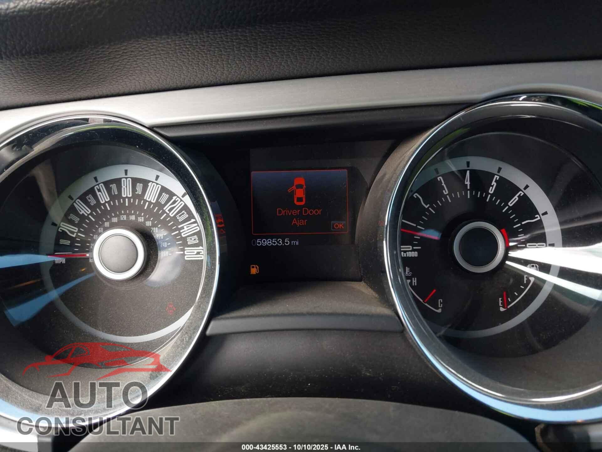 FORD MUSTANG 2013 - 1ZVBP8AM7D5266237