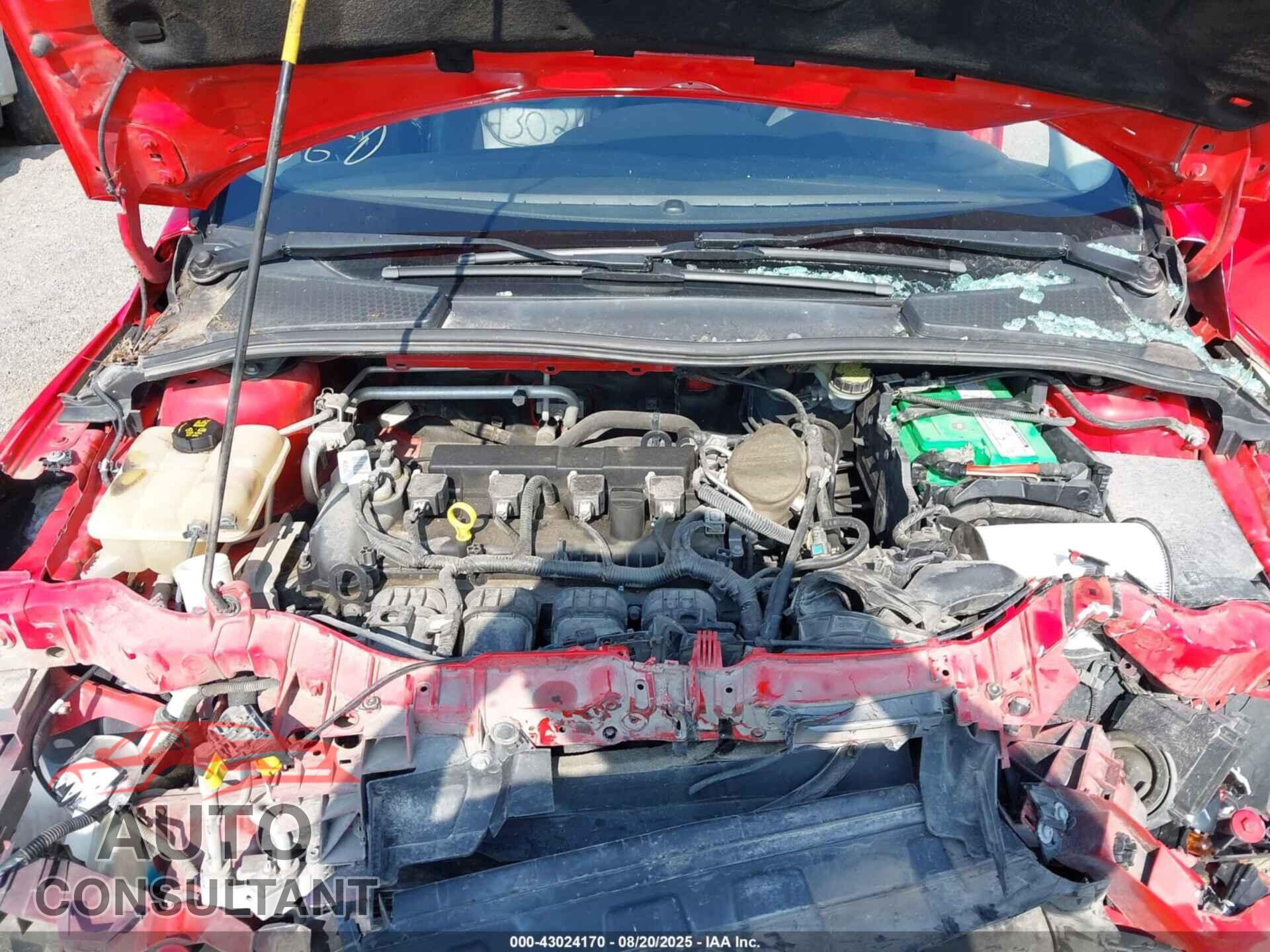 FORD FOCUS 2015 - 1FADP3F22FL228683