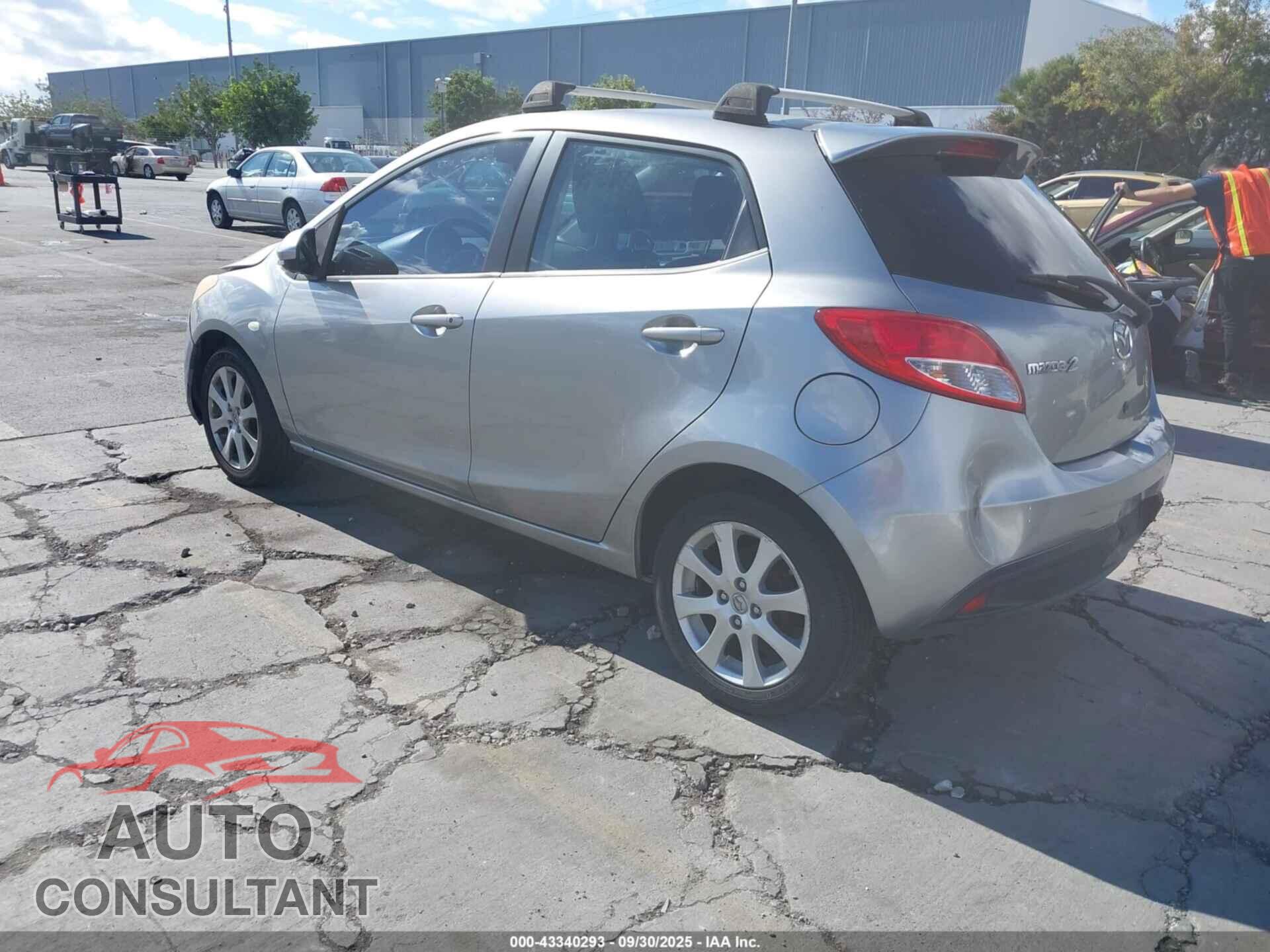 MAZDA MAZDA2 2012 - JM1DE1LY0C0142511