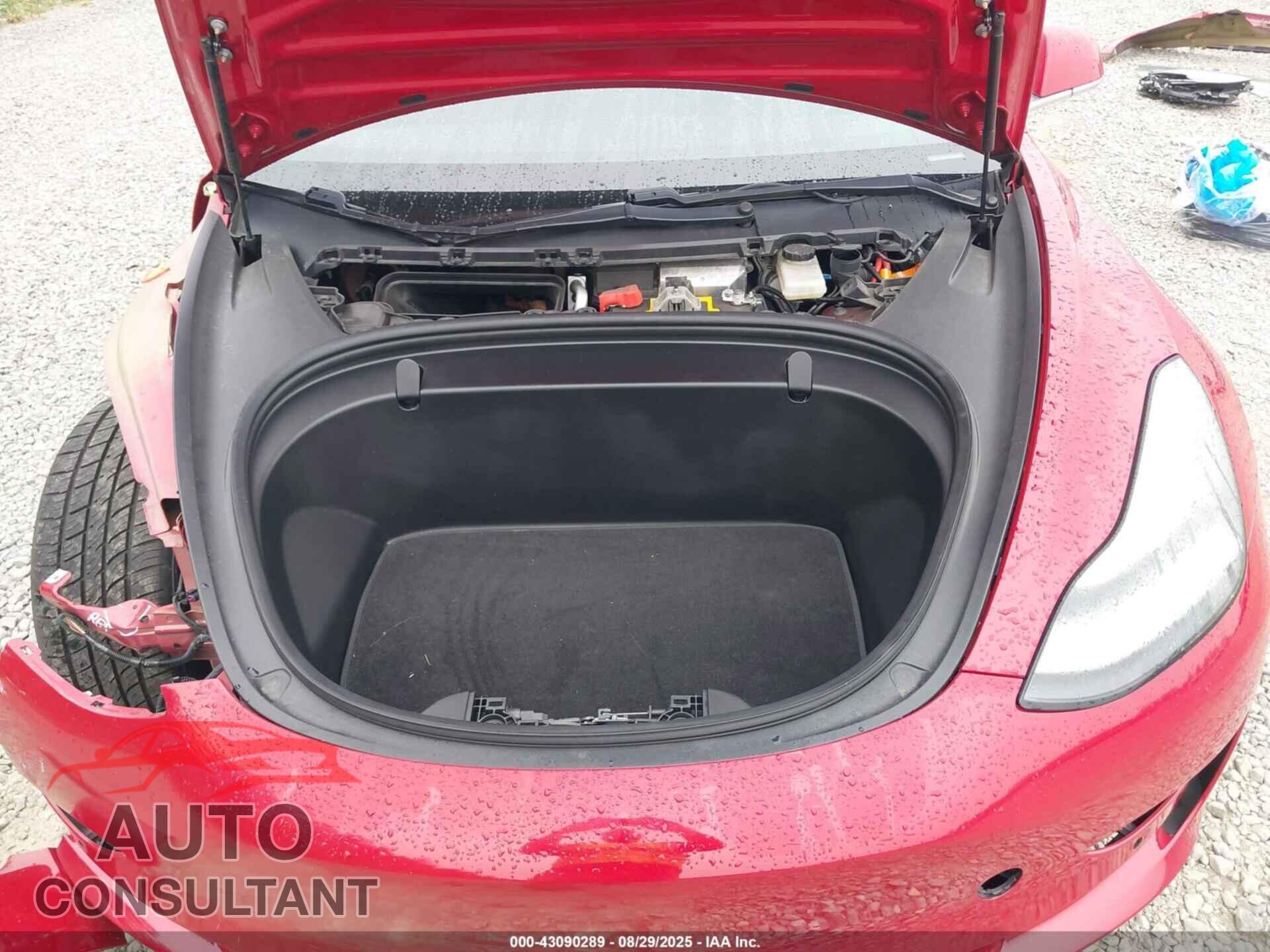 TESLA MODEL 3 2018 - 5YJ3E1EA3JF058385
