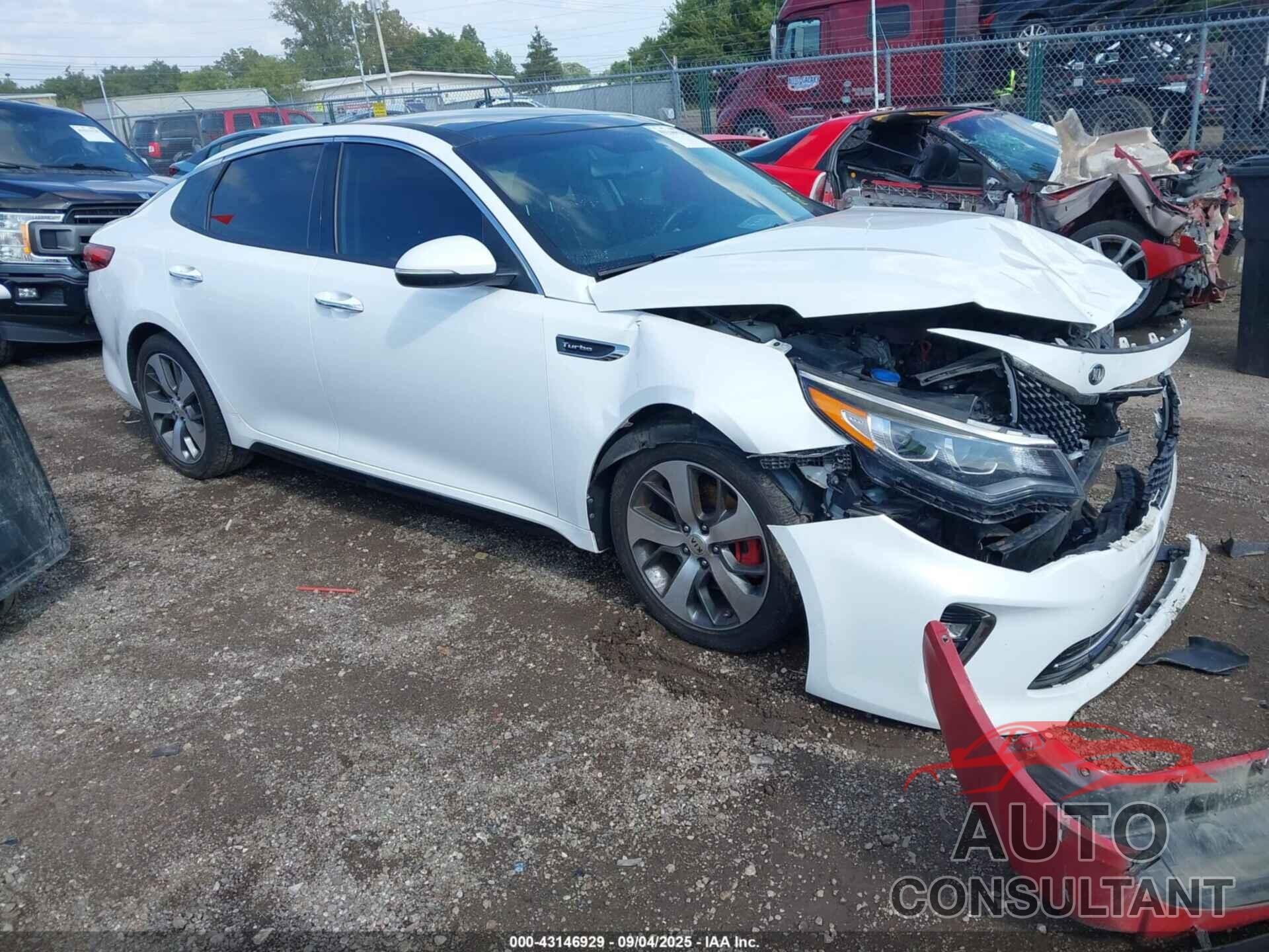 KIA OPTIMA 2018 - 5XXGW4L29JG208685