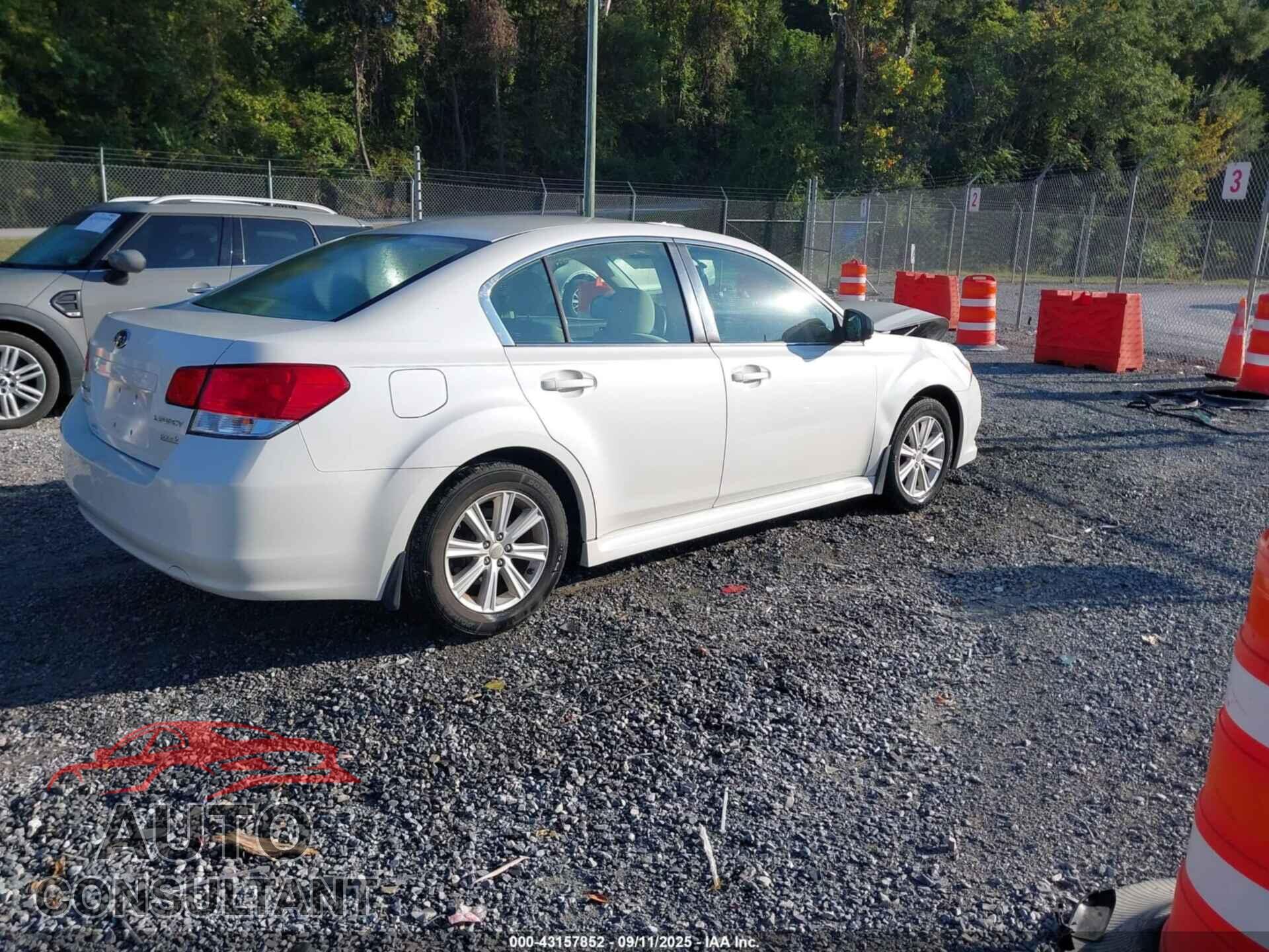 SUBARU LEGACY 2011 - 4S3BMBC63B3241920