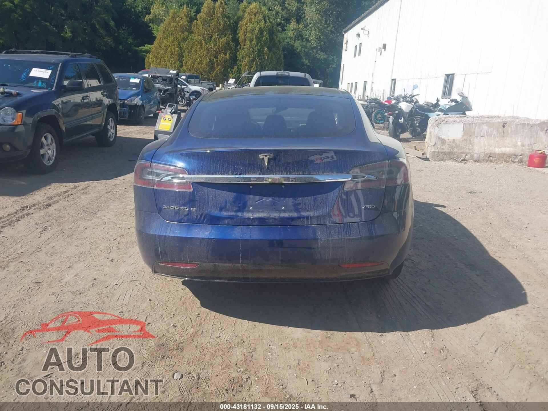 TESLA MODEL S 2018 - 5YJSA1E24JF261107