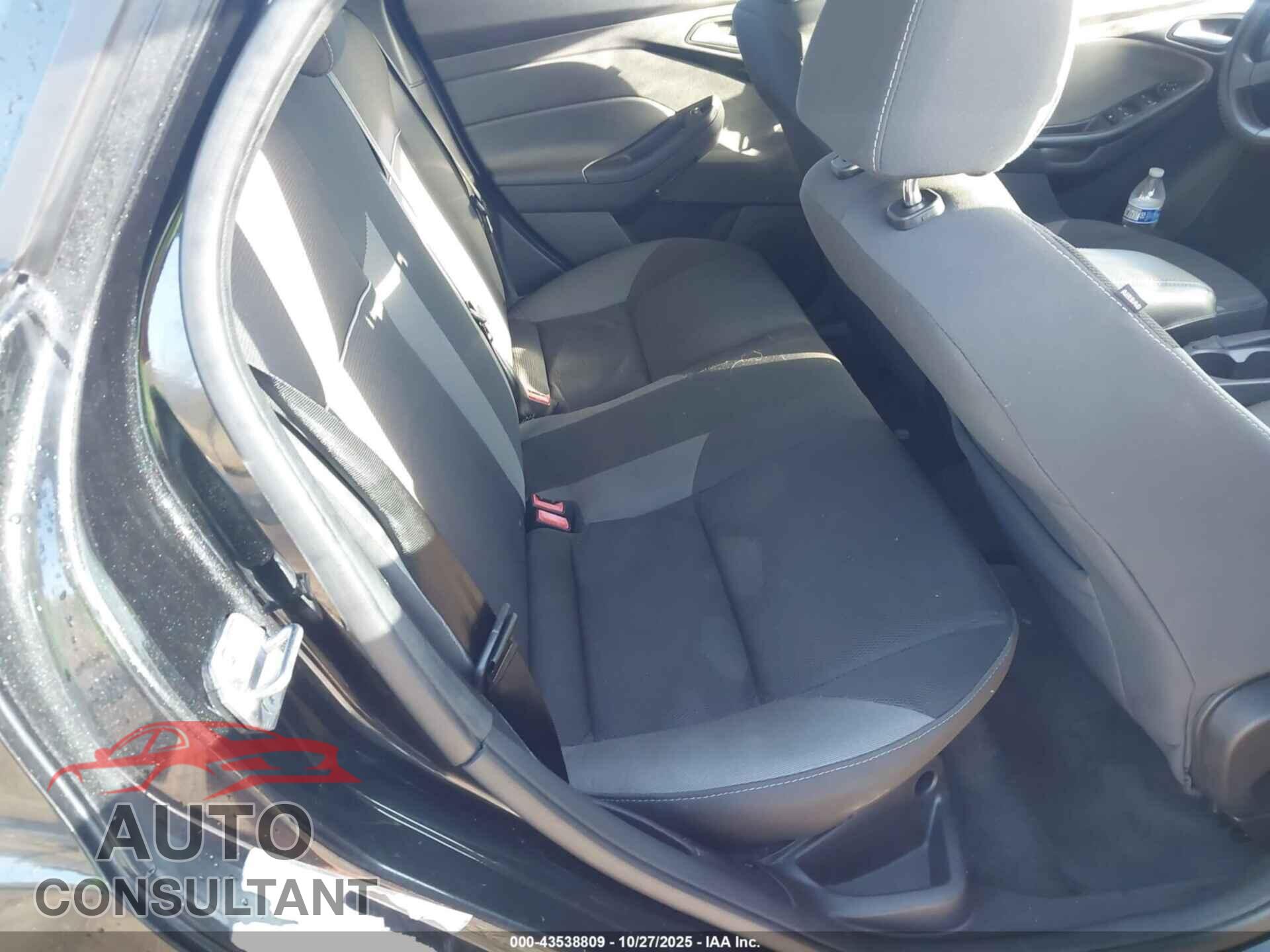FORD FOCUS 2014 - 1FADP3F25EL443568
