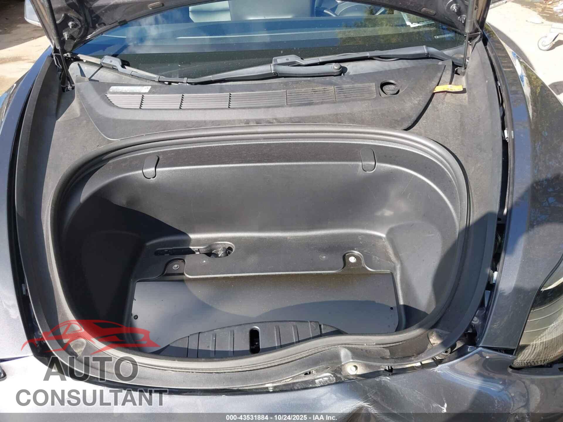 TESLA MODEL 3 2018 - 5YJ3E1EB6JF054372