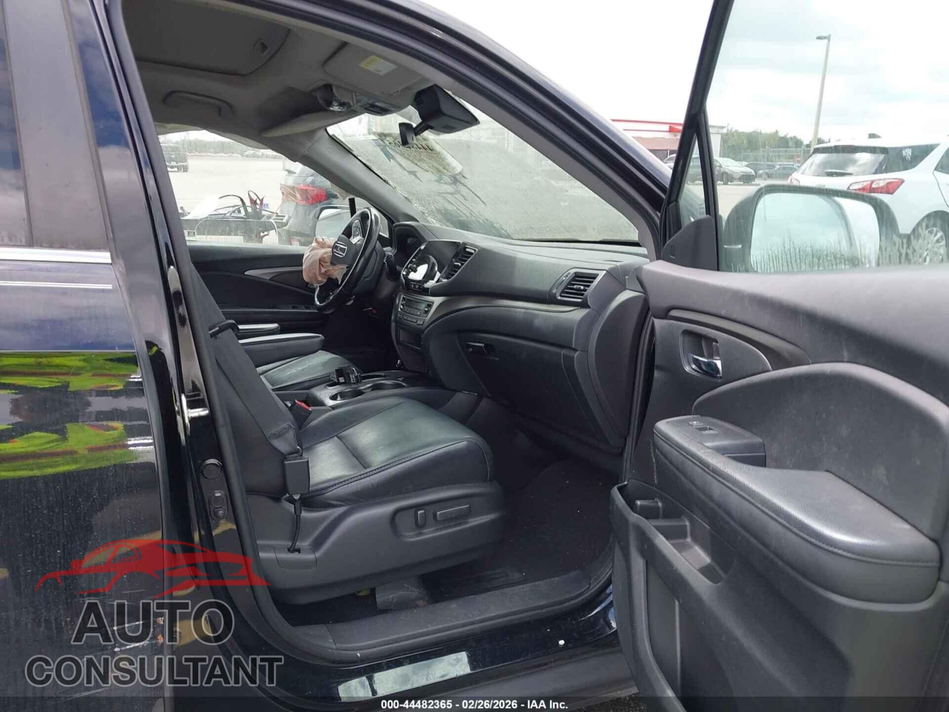 HONDA PILOT 2021 - 5FNYF5H55MB009959