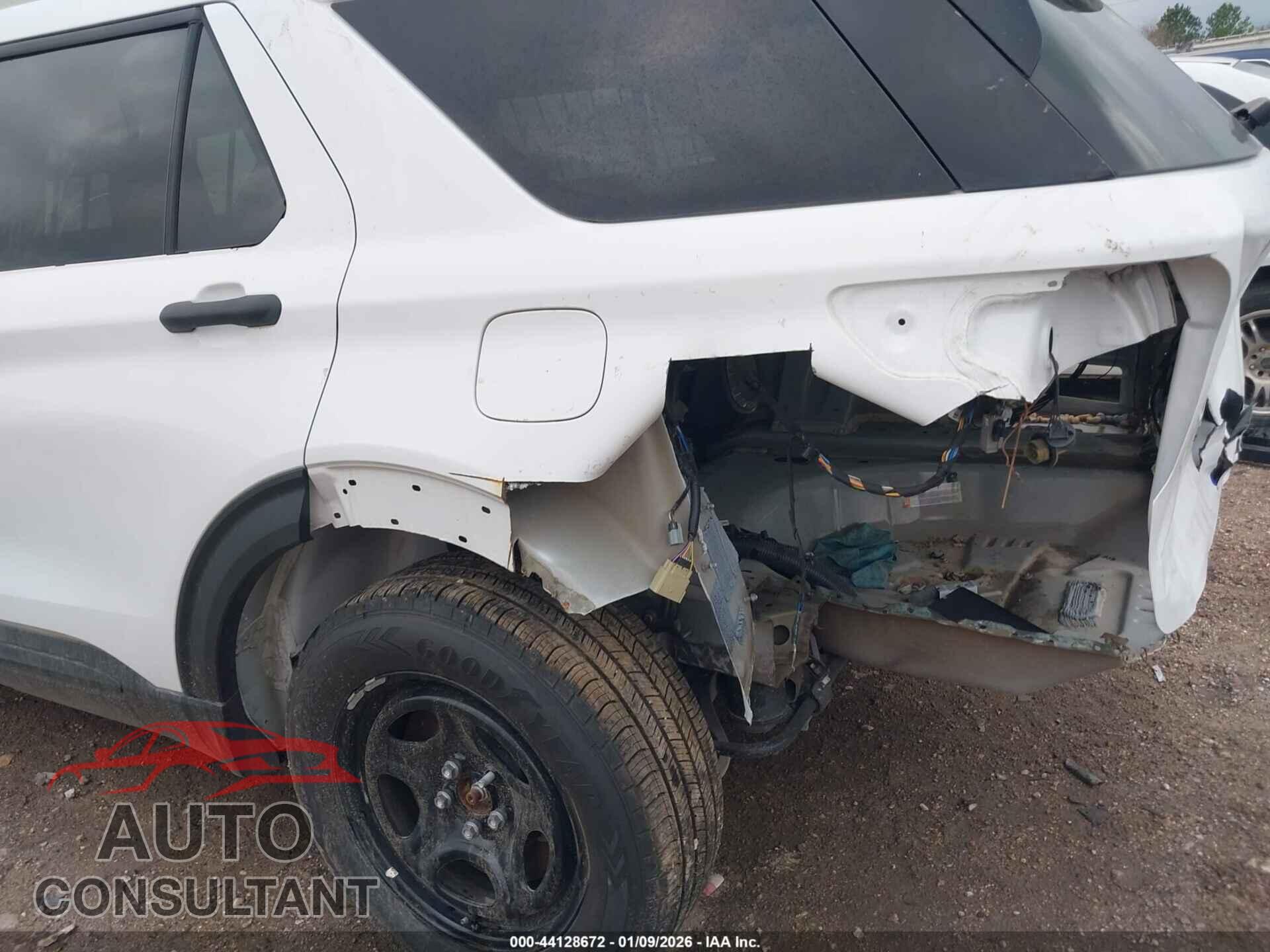 FORD EXPLORER 2023 - 1FM5K8AB0PGB55711