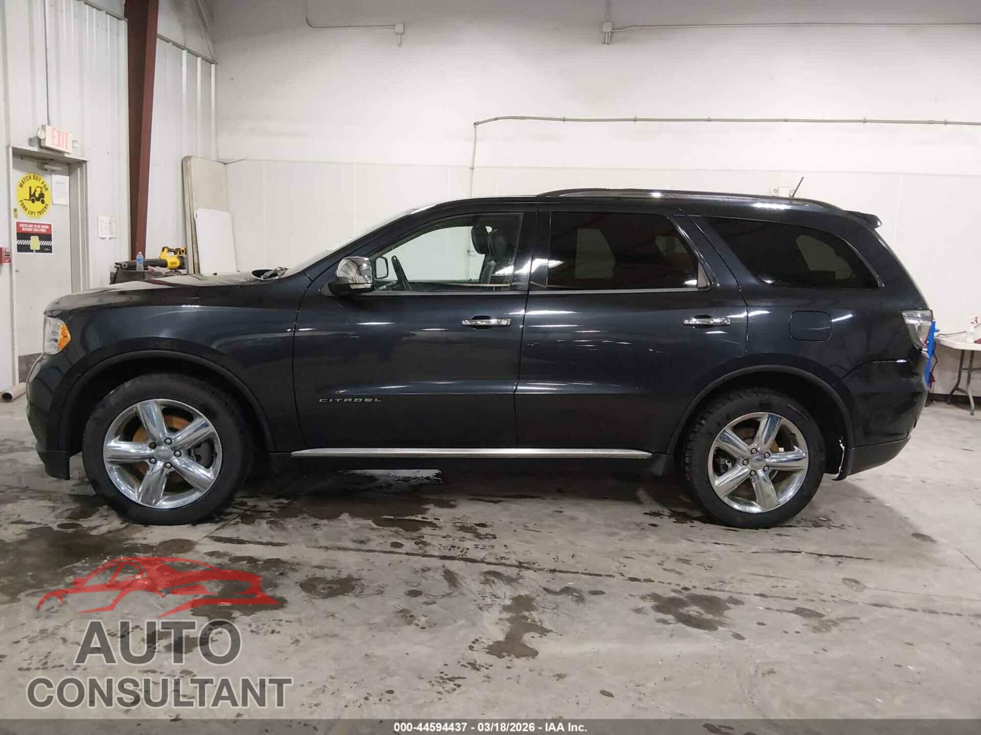 DODGE DURANGO 2013 - 1C4RDJEG4DC596516