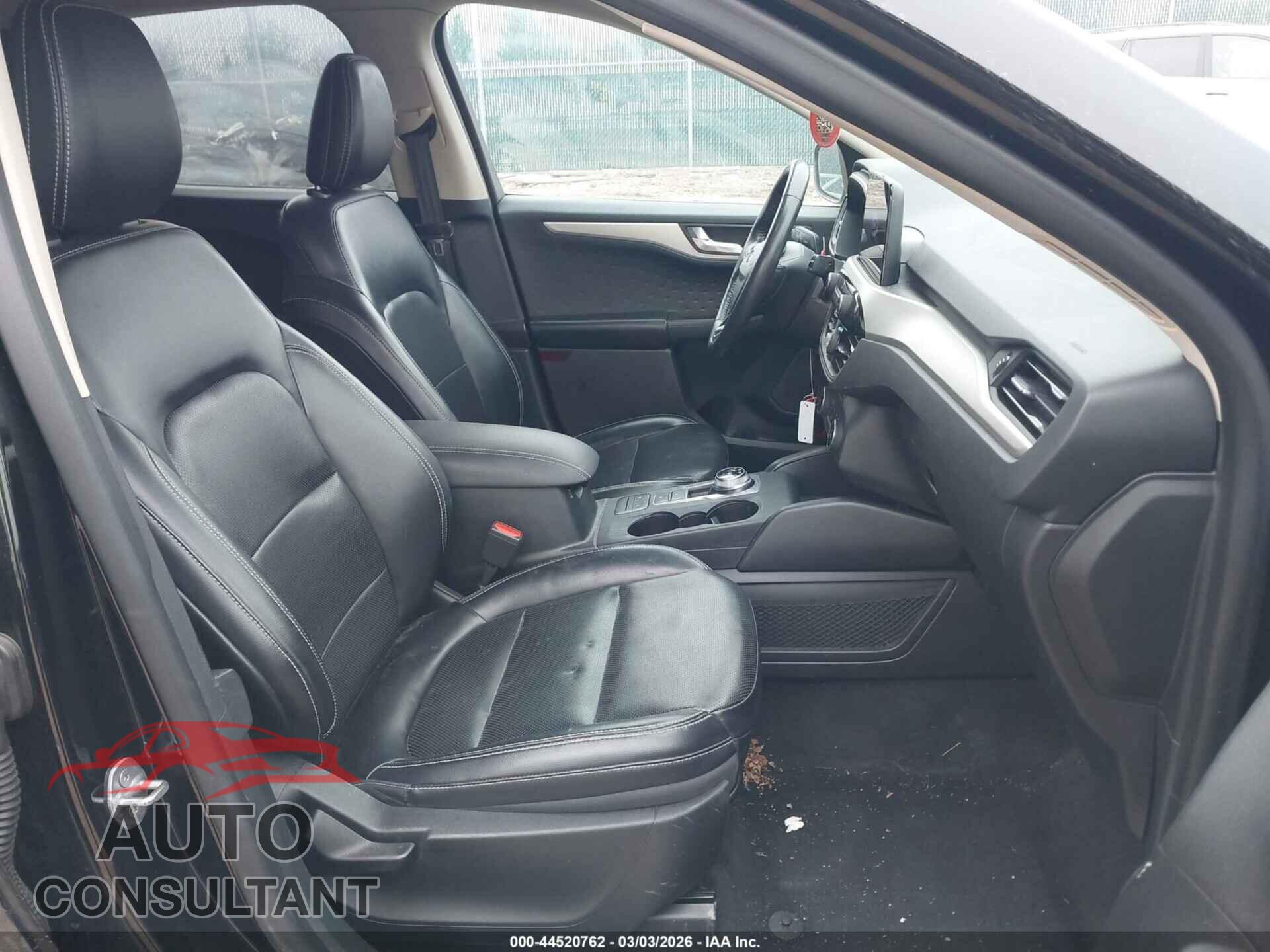FORD ESCAPE 2020 - 1FMCU0H67LUA93781