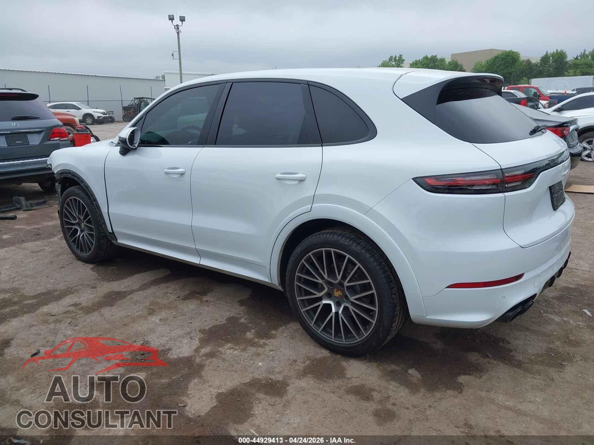 PORSCHE CAYENNE 2020 - WP1AA2AY2LDA09327