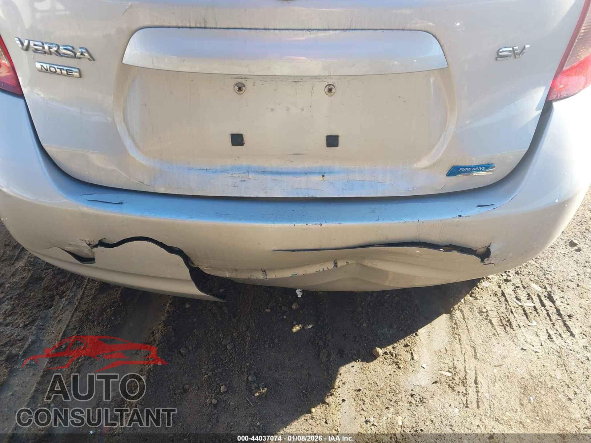 NISSAN VERSA NOTE 2015 - 3N1CE2CP2FL398099